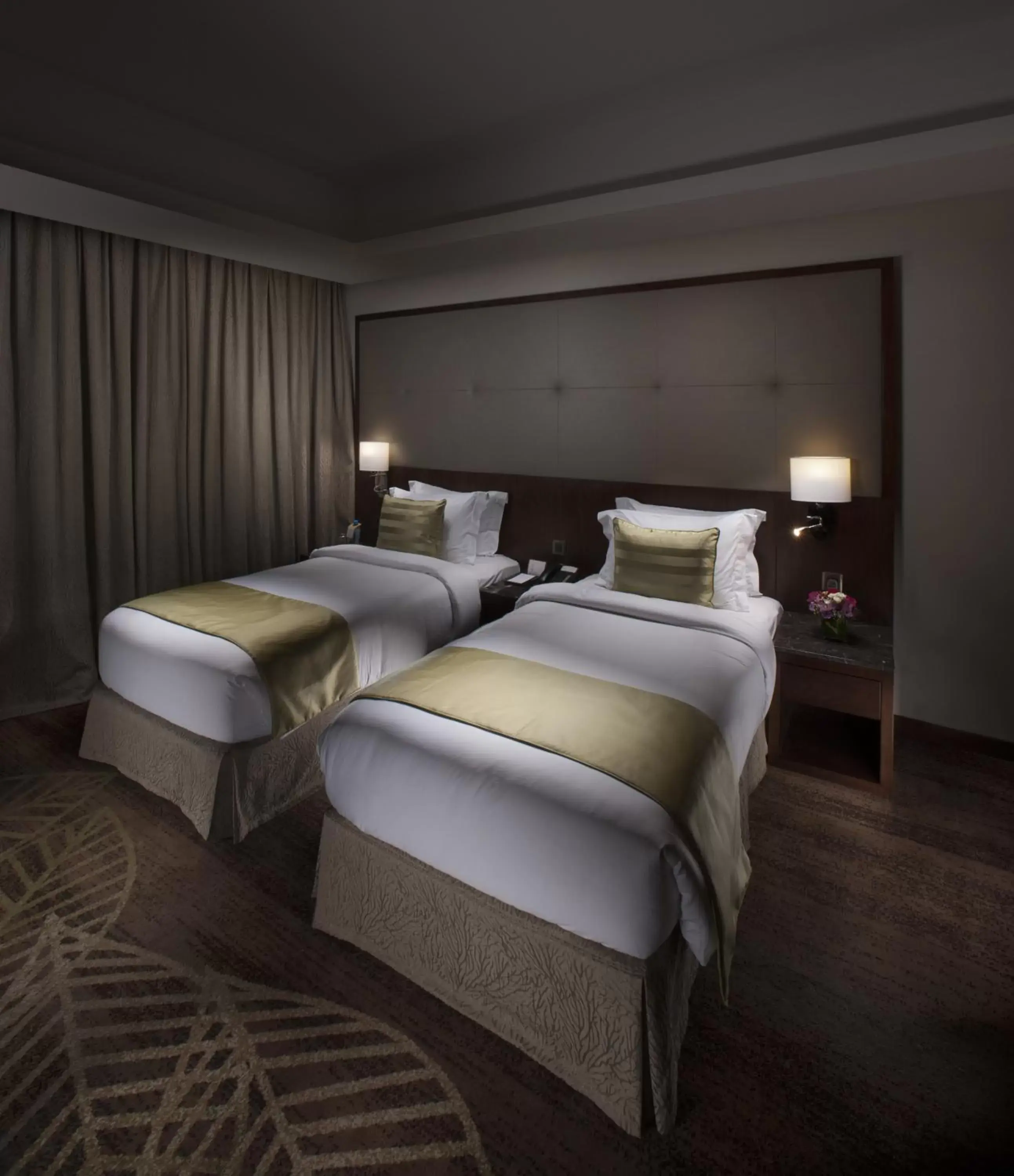 Bedroom, Bed in Ramee Rose Hotel