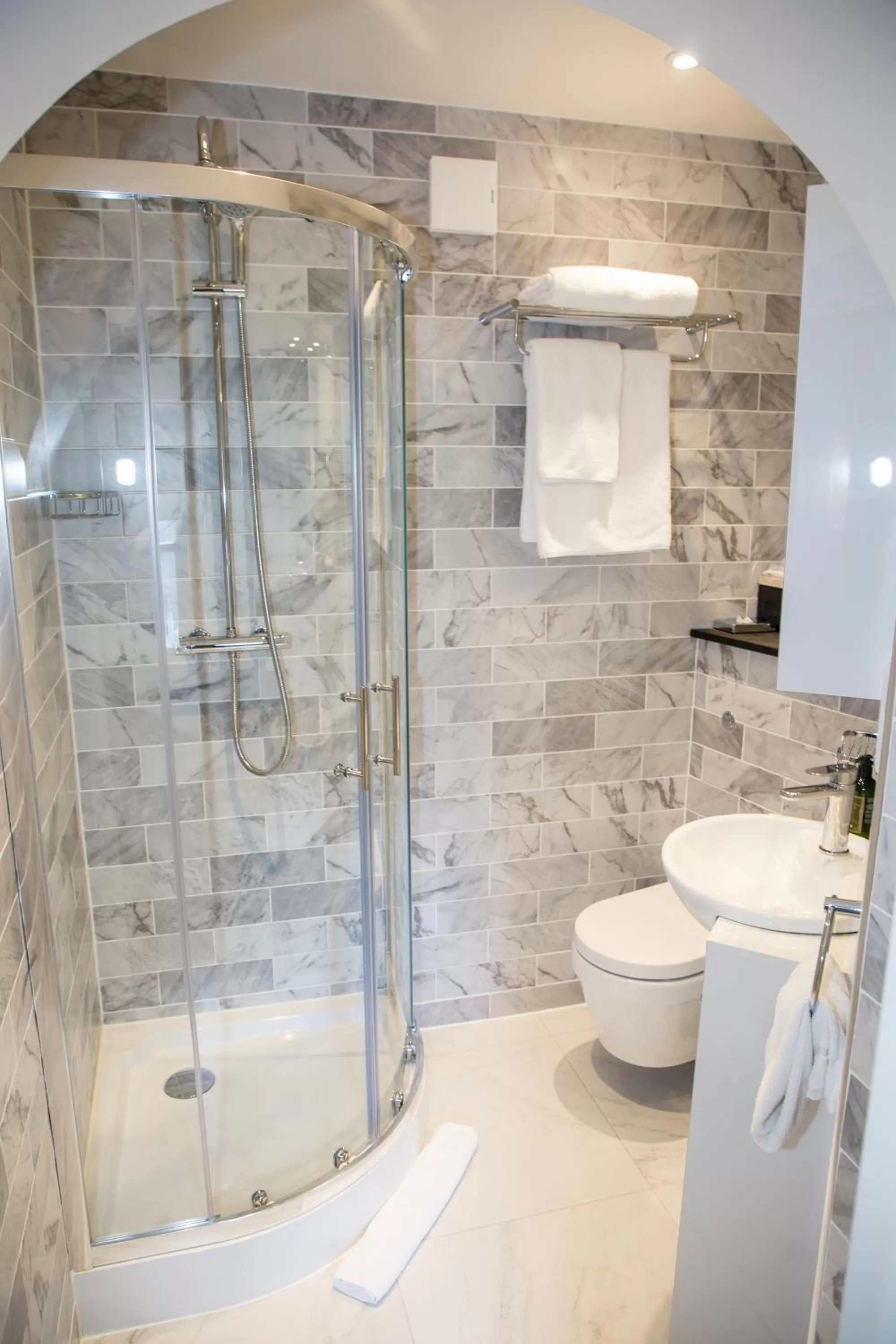 Shower in The Lansbury Heritage Hotel By Sunday - Canary Wharf London