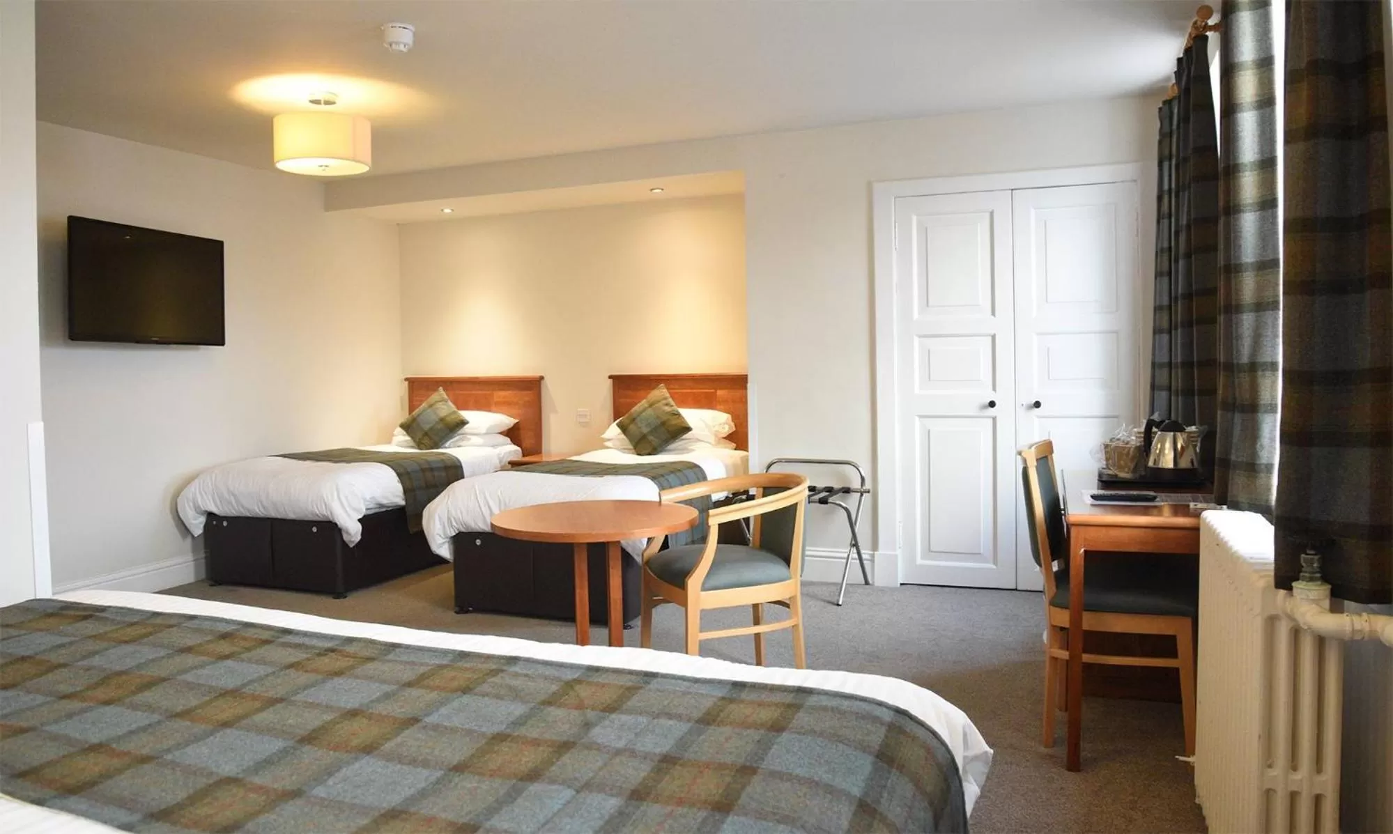 Bed in The Royal Hotel