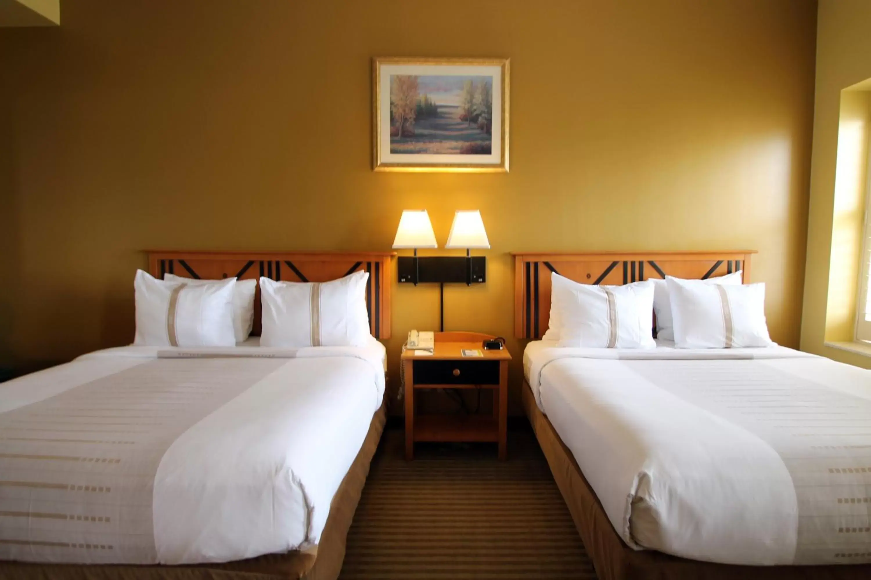 Bedroom, Bed in The Crockett Hotel