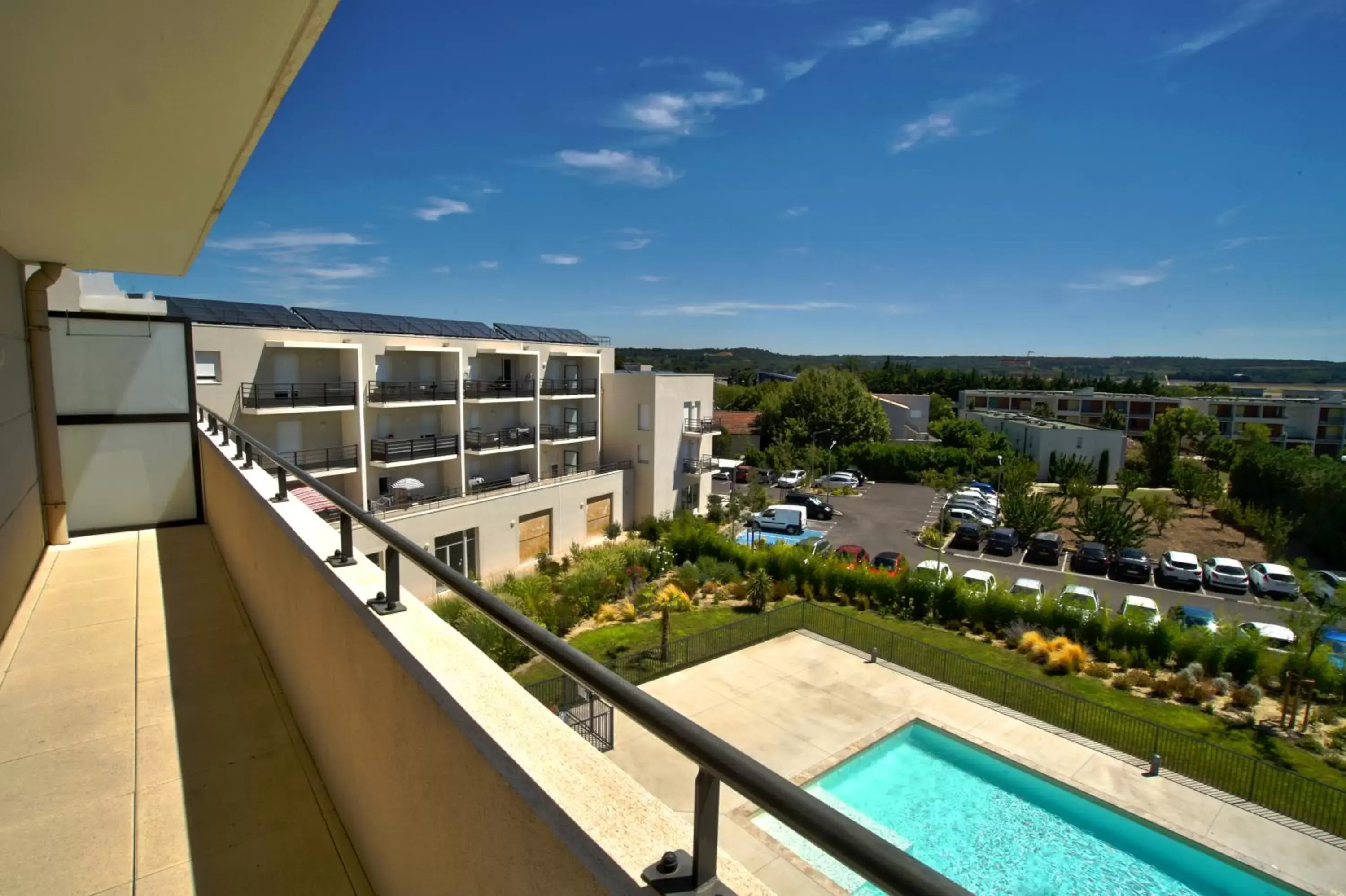 Pool View in KOSY Appart'Hôtels - Campus Del Sol Esplanade