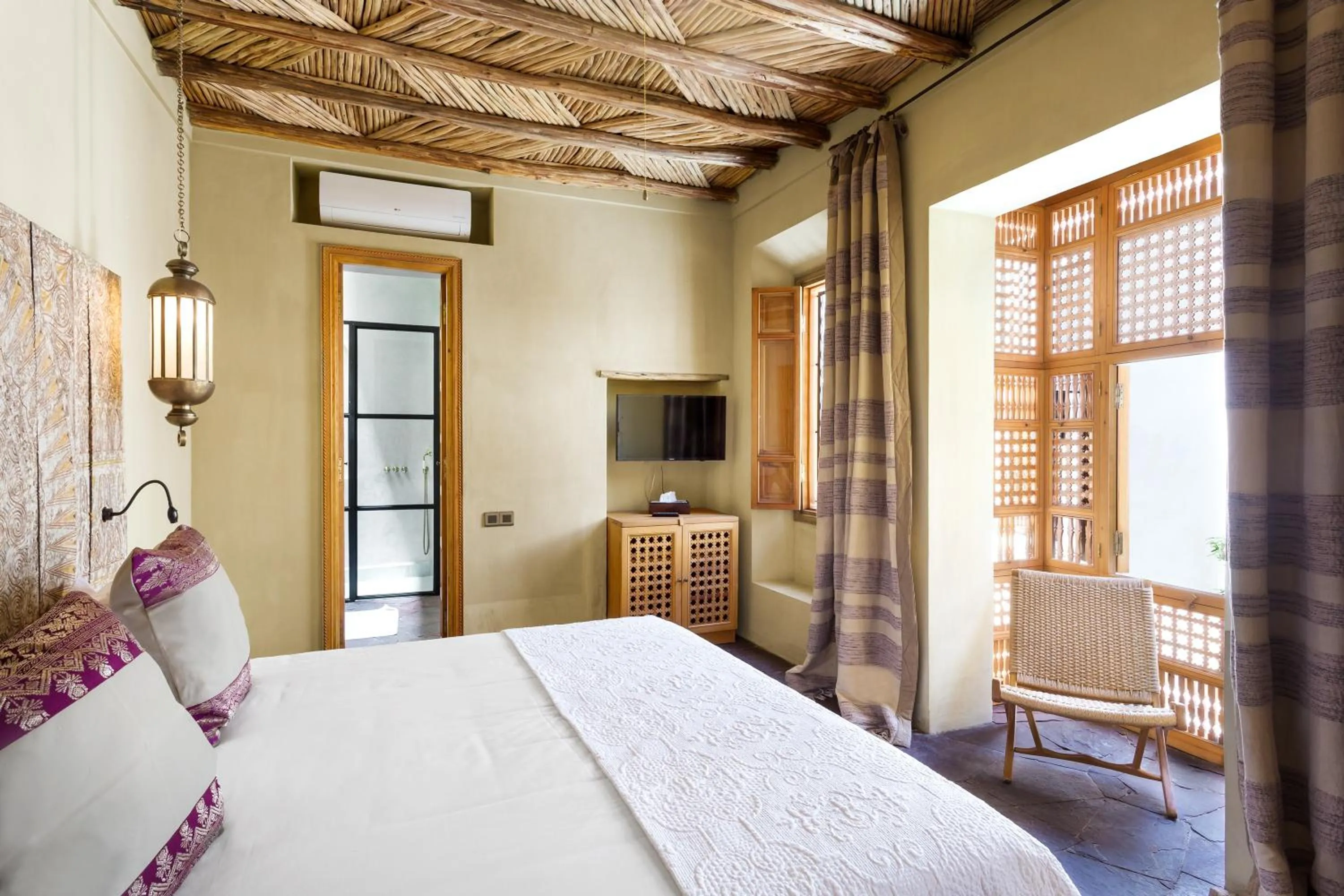 Bathroom, Bed in Ryad Dyor