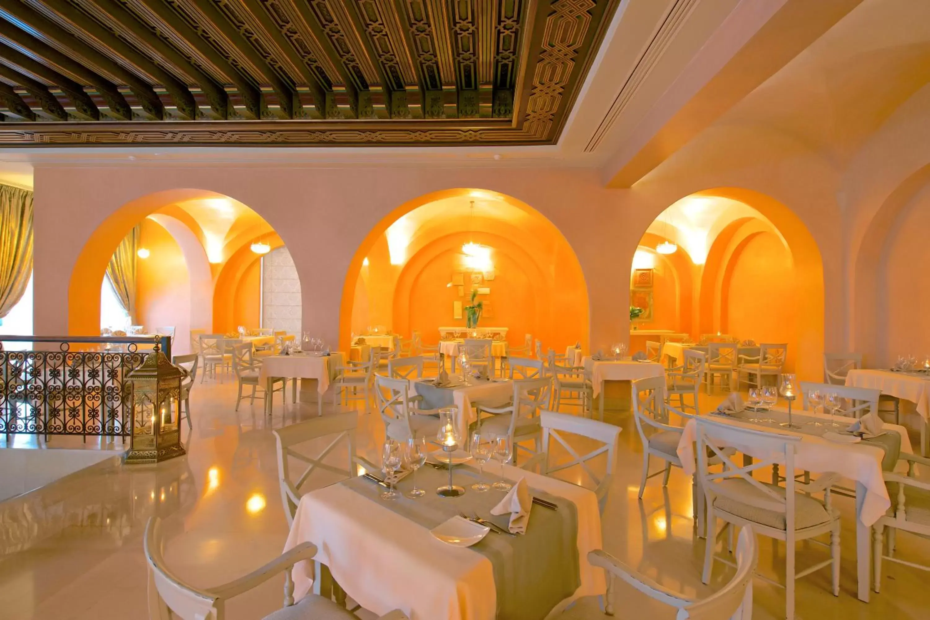 Restaurant/Places to Eat in Iberostar Selection Royal El Mansour