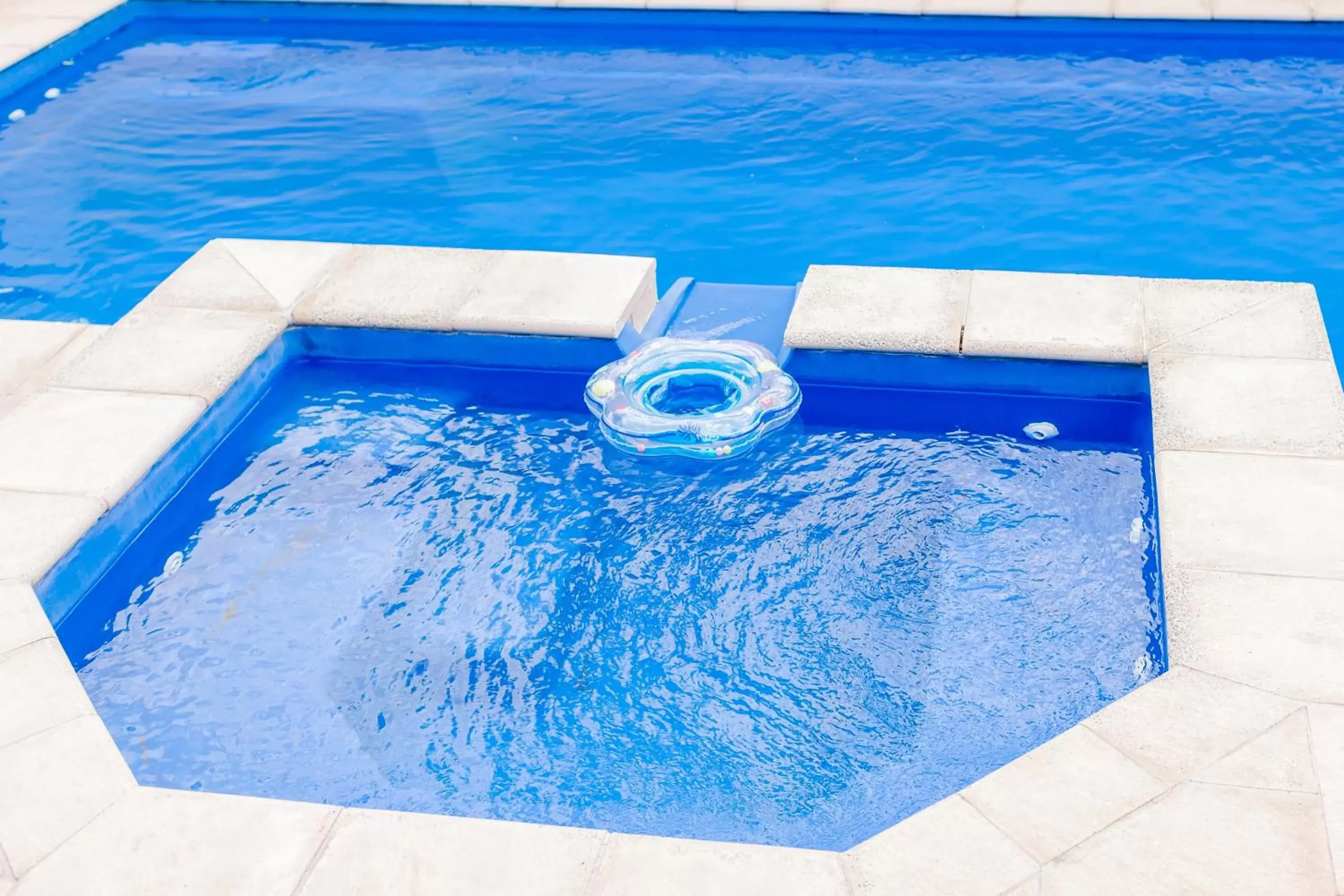 Pool view, Swimming Pool in Route 66 Motor Inn