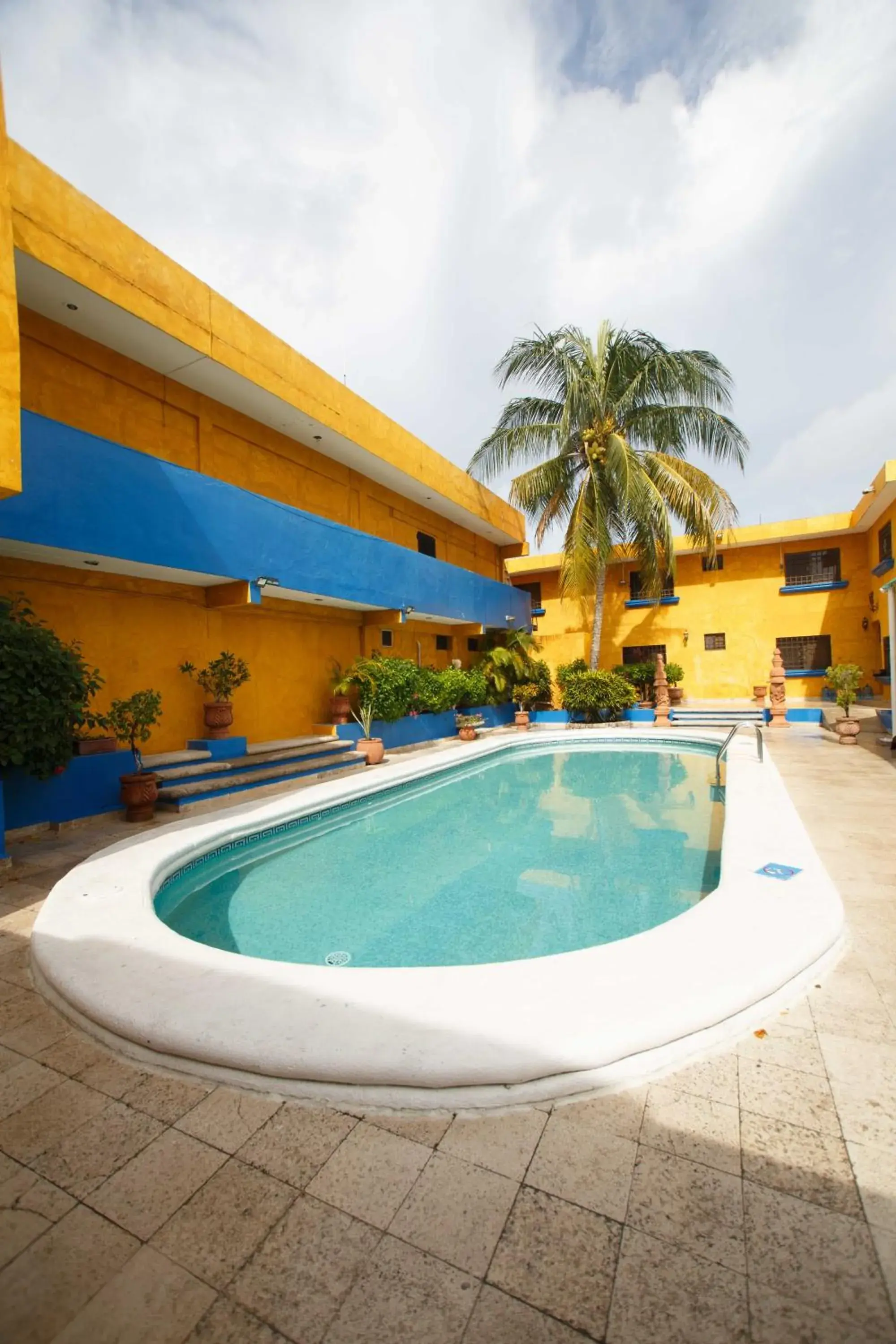 Swimming Pool in Hotel La Casona Real