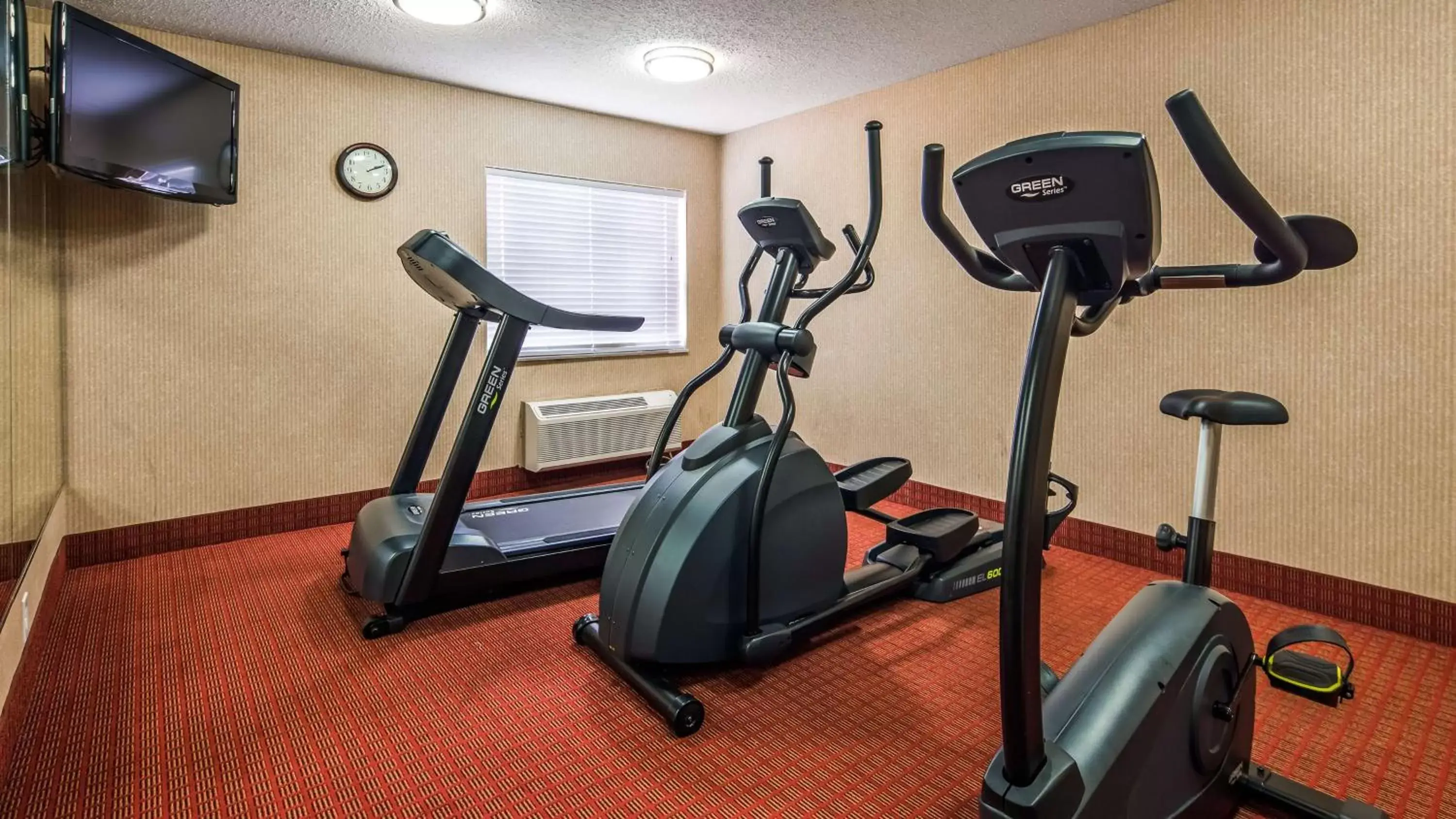 Fitness centre/facilities, Fitness Center/Facilities in Best Western Oglesby Inn