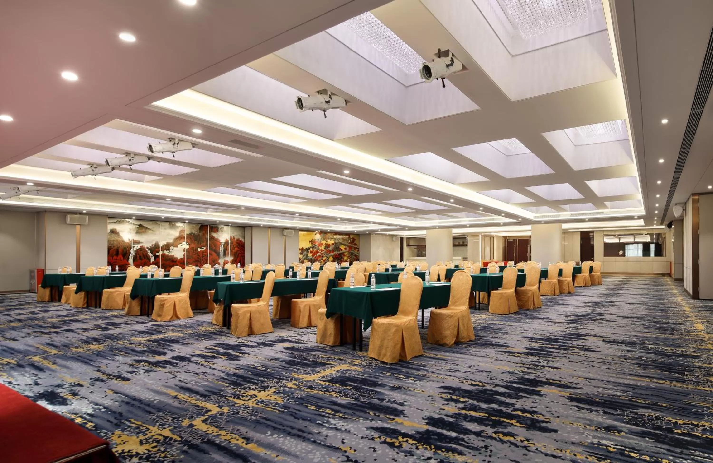 Business facilities in Asia International Hotel Guangdong