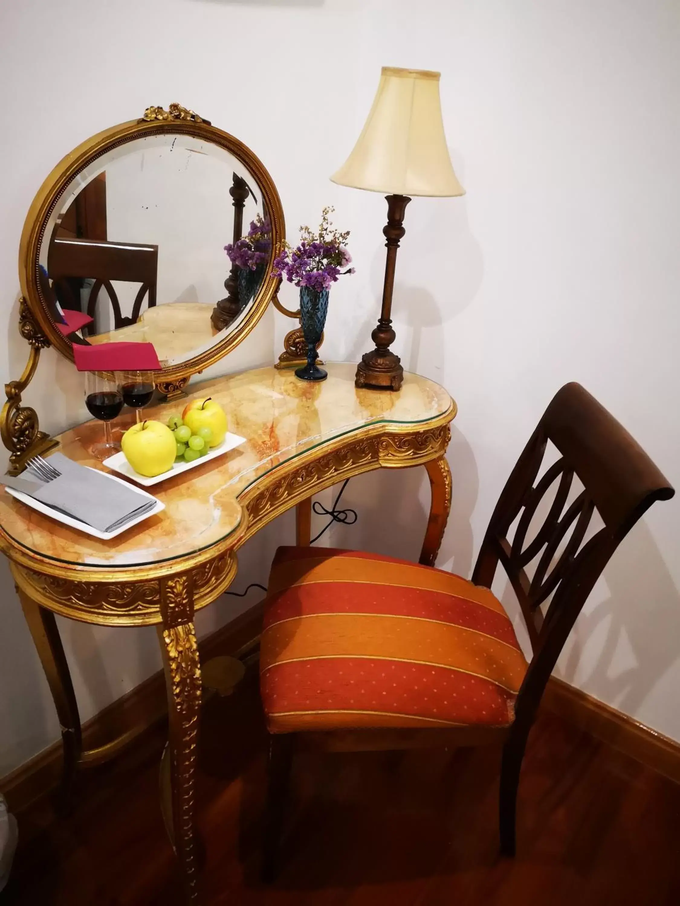 Food and drinks, Seating Area in La Llave de la Judería Hotel Boutique