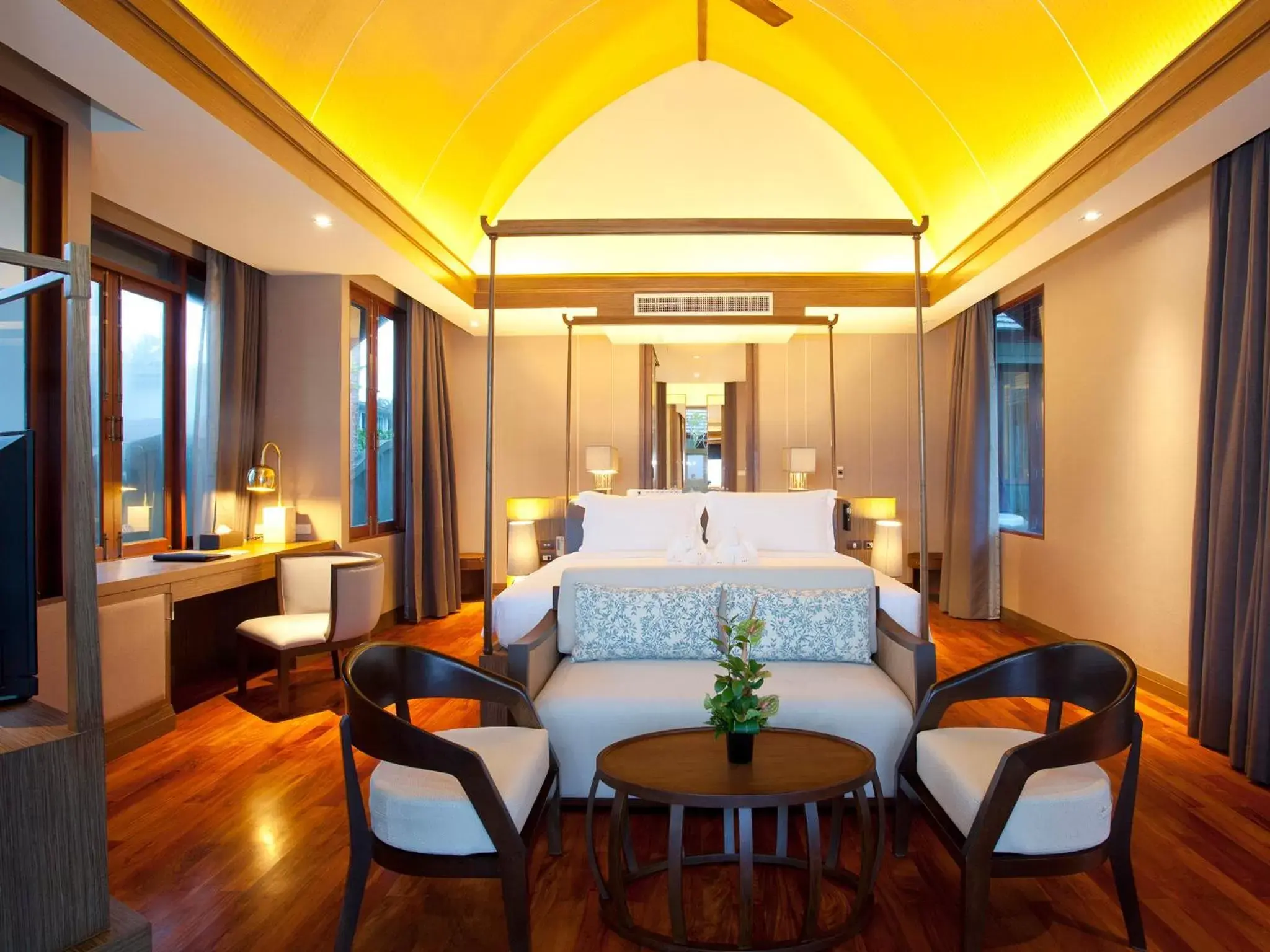 Bed in Graceland Khaolak Beachfront Resort Bed in Graceland Khaolak Beachfront Resort