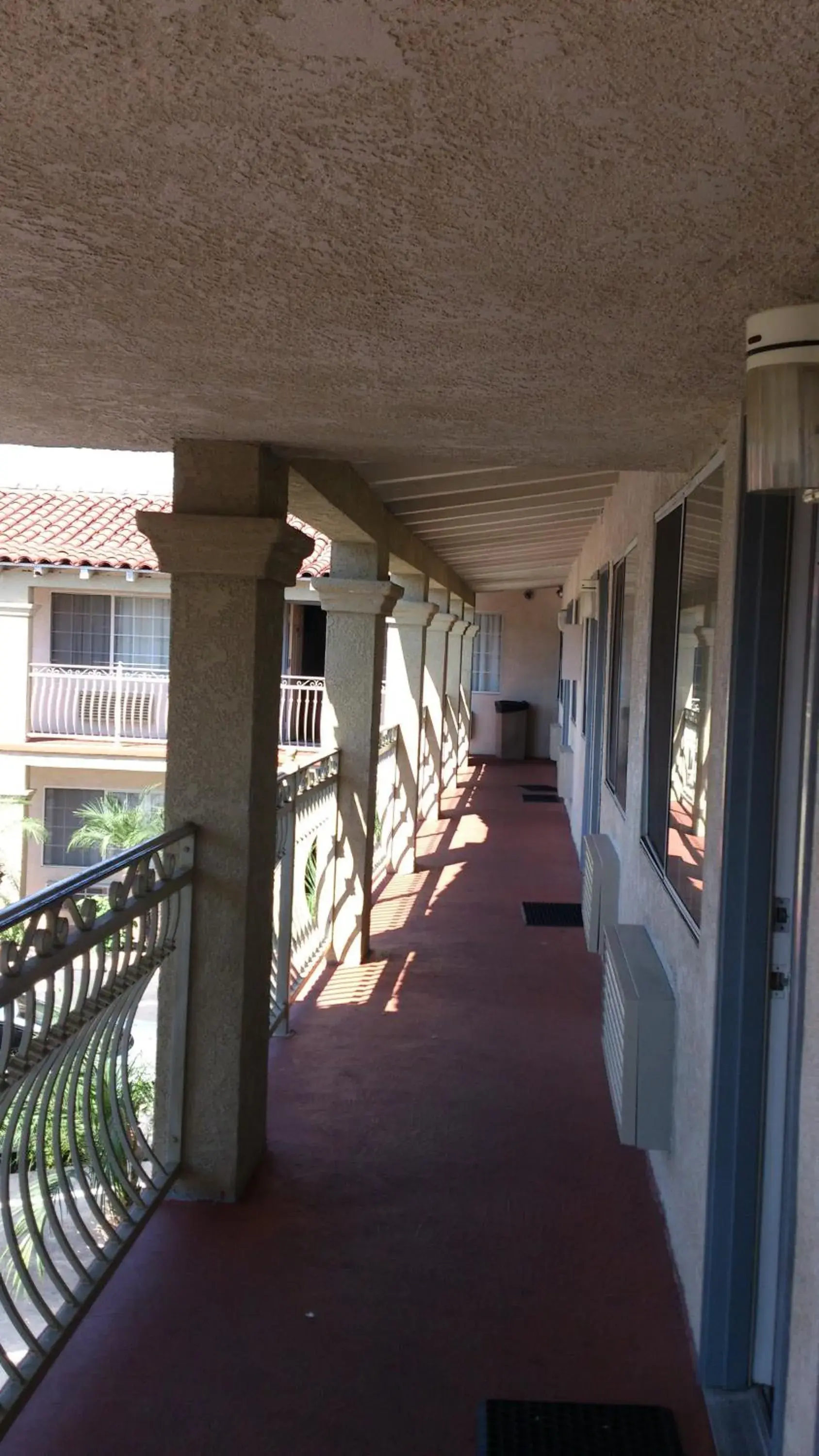 Decorative detail, Balcony/Terrace in Santa Ana Travel Inn
