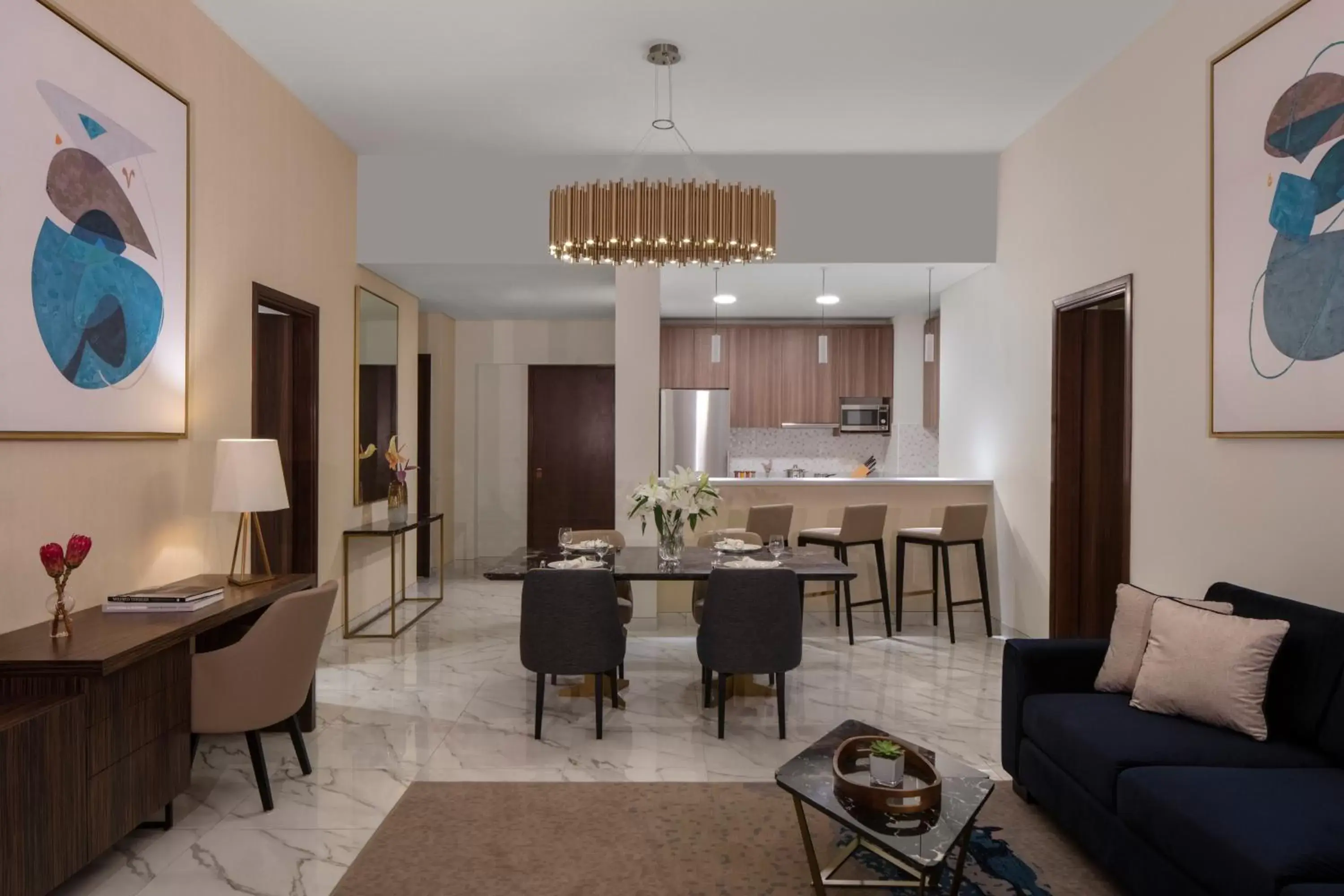 Kitchen or kitchenette, Seating Area in Avani Plus Palm View Dubai Hotel & Suites