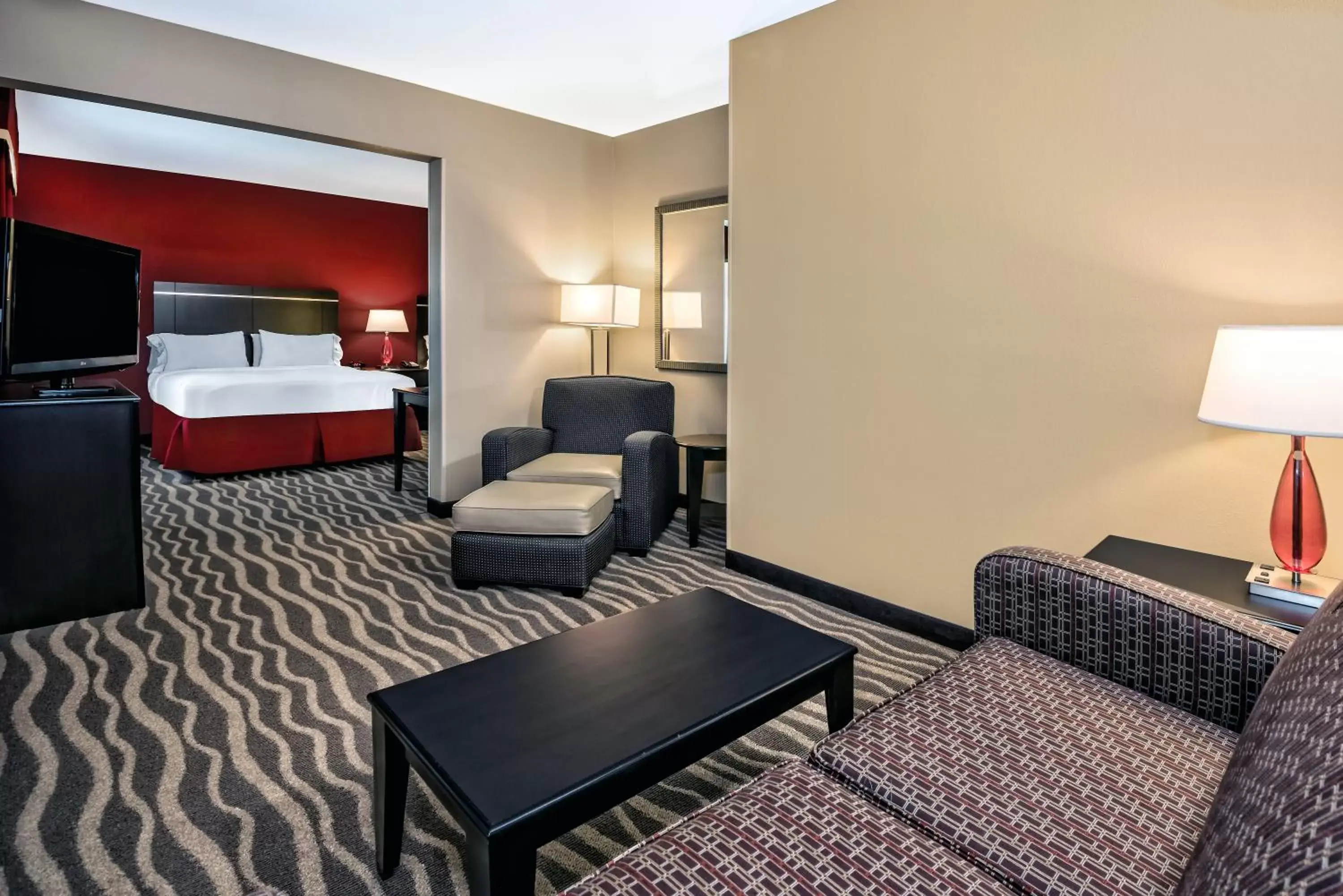 Photo of the whole room, Seating Area in Holiday Inn Express & Suites Cotulla, an IHG Hotel