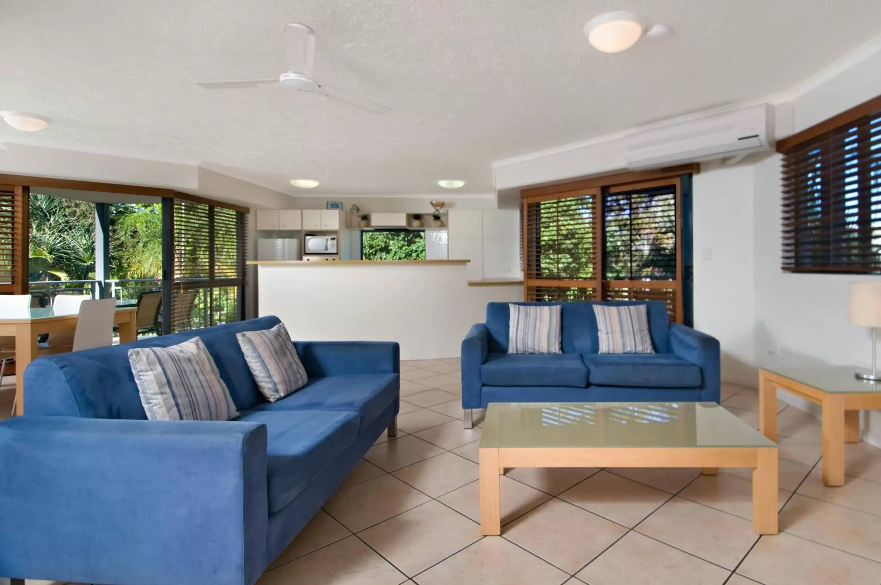 Living room, Seating Area in Portobello By The Sea