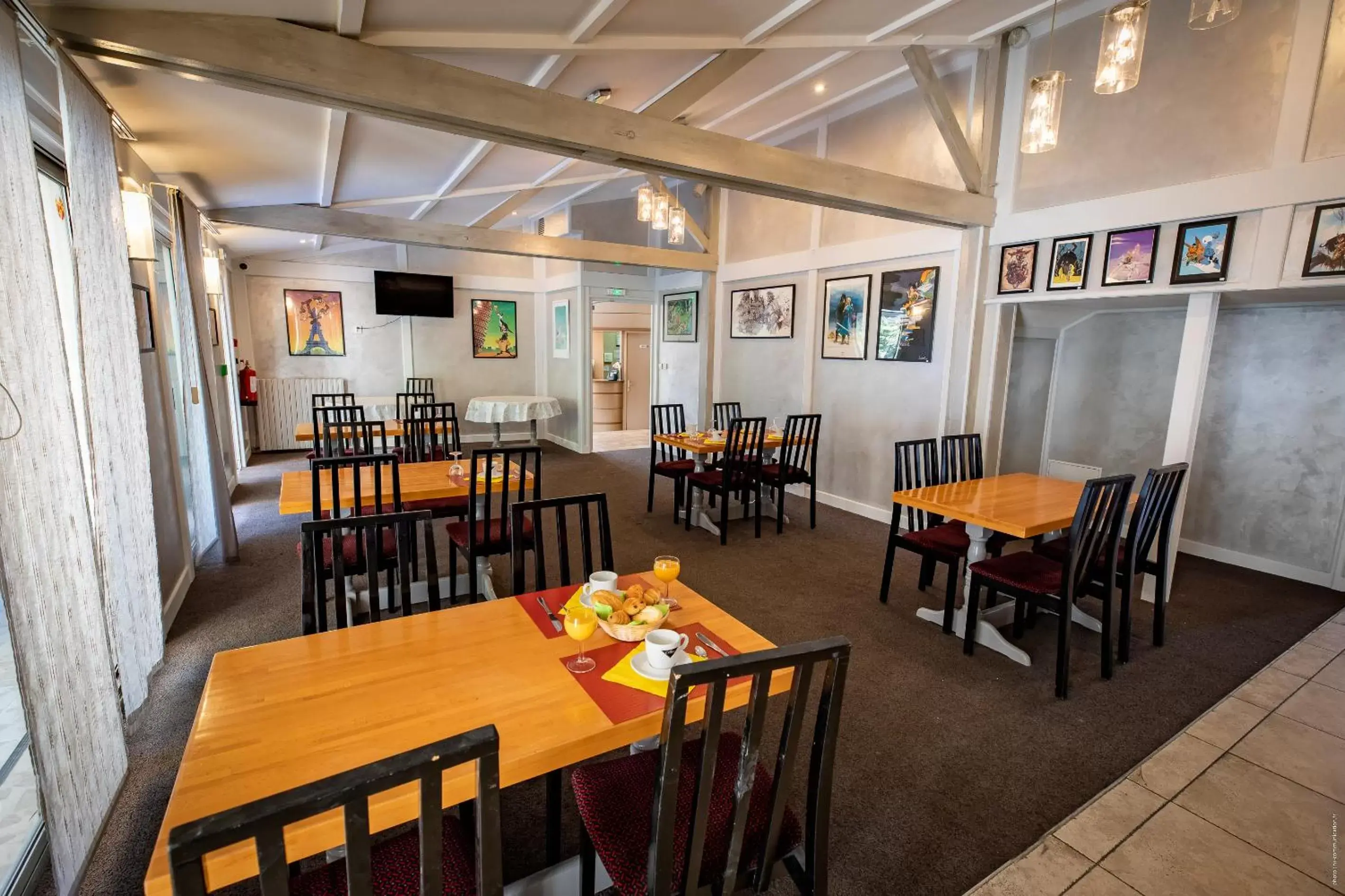 Restaurant/places to eat in Hotel de la Gare Restaurant/places to eat in Hotel de la Gare