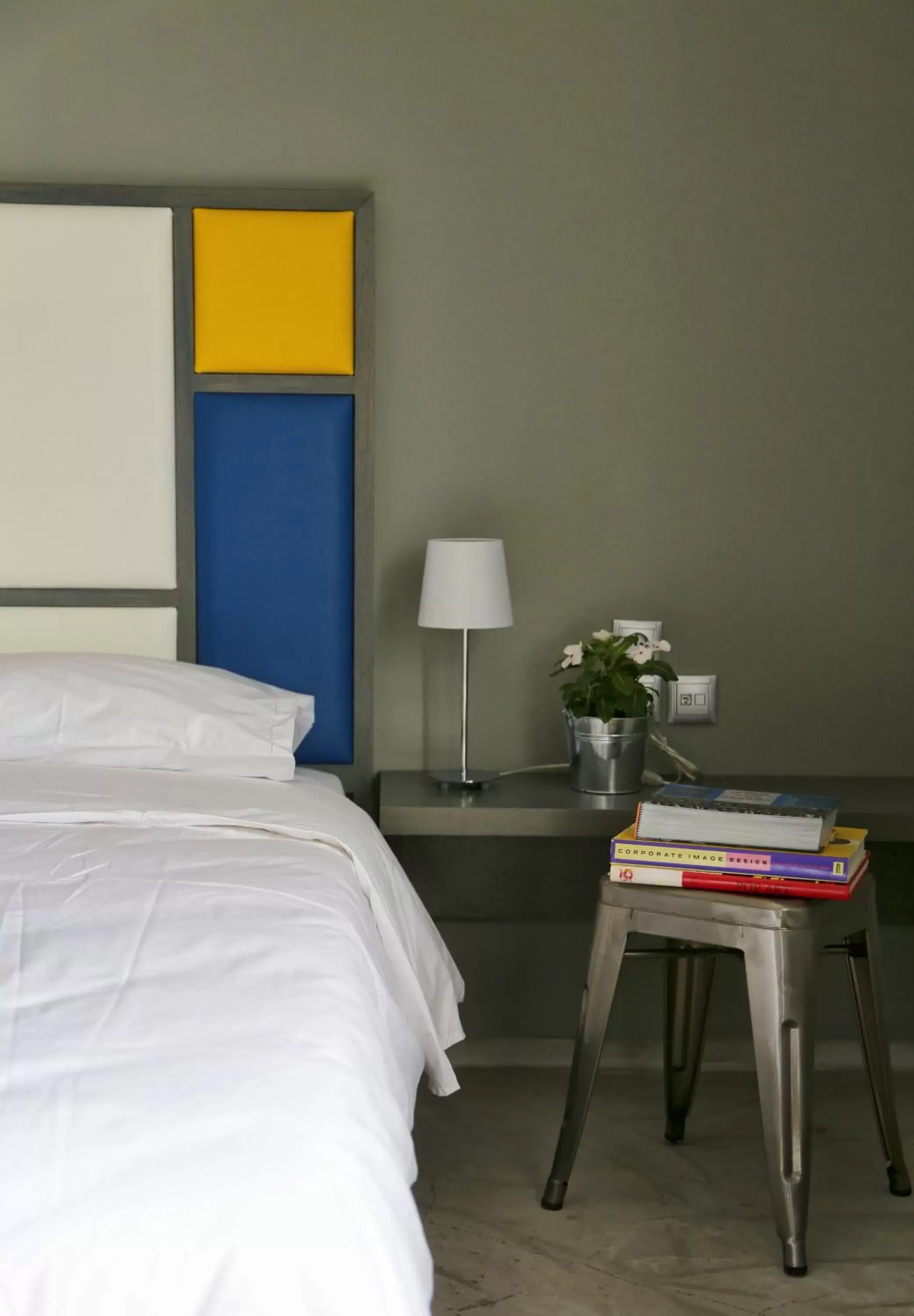 Bedroom, Bed in Design Architectonika