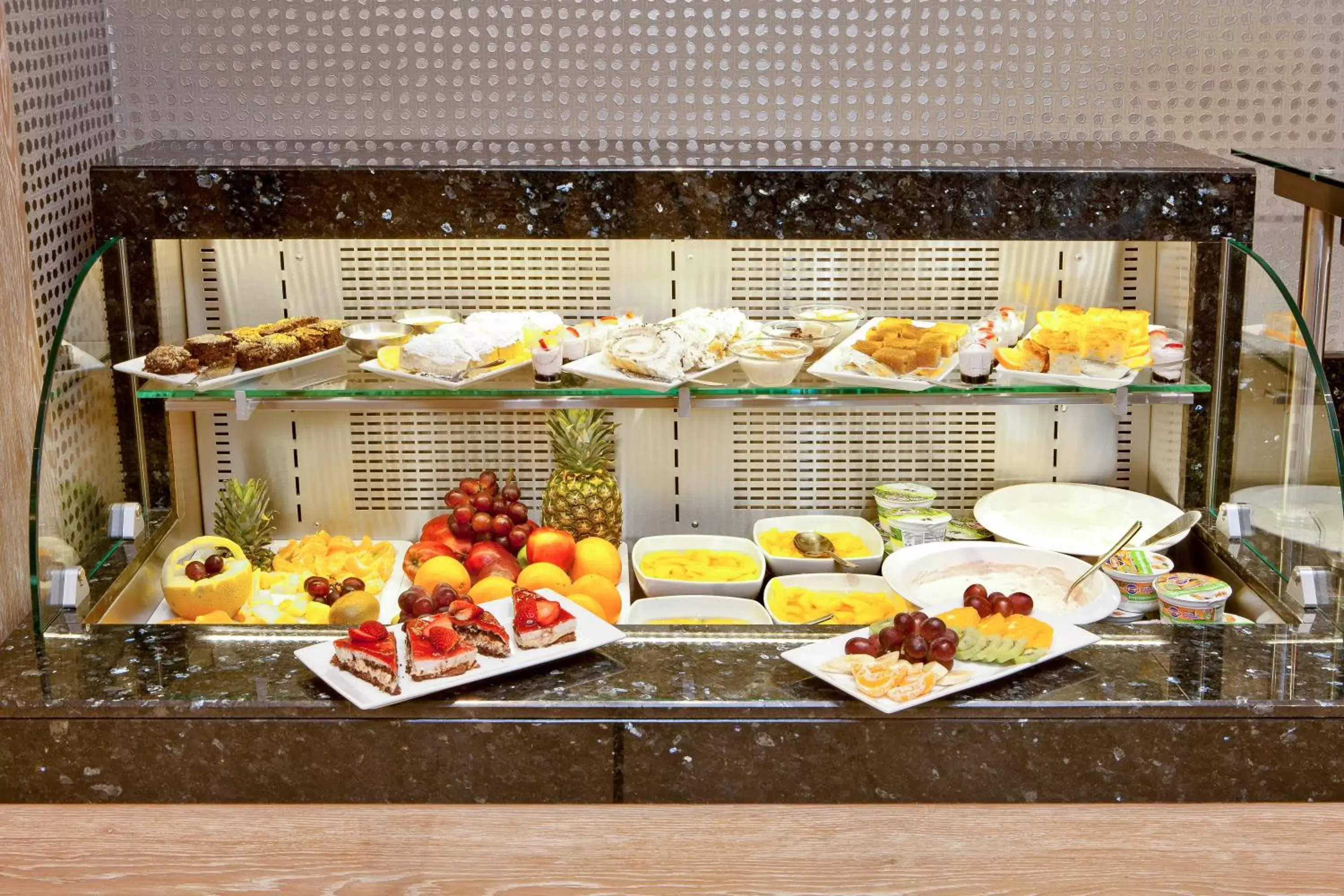 American breakfast, Food in Poseidon Athens Hotel