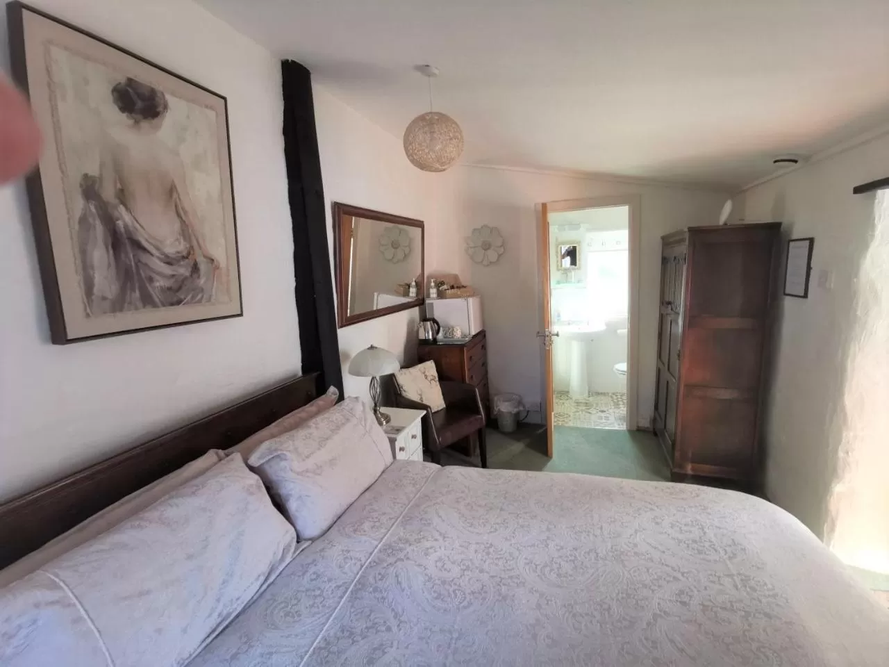 Double Room with Private Bathroom in Steps Farmhouse B&B