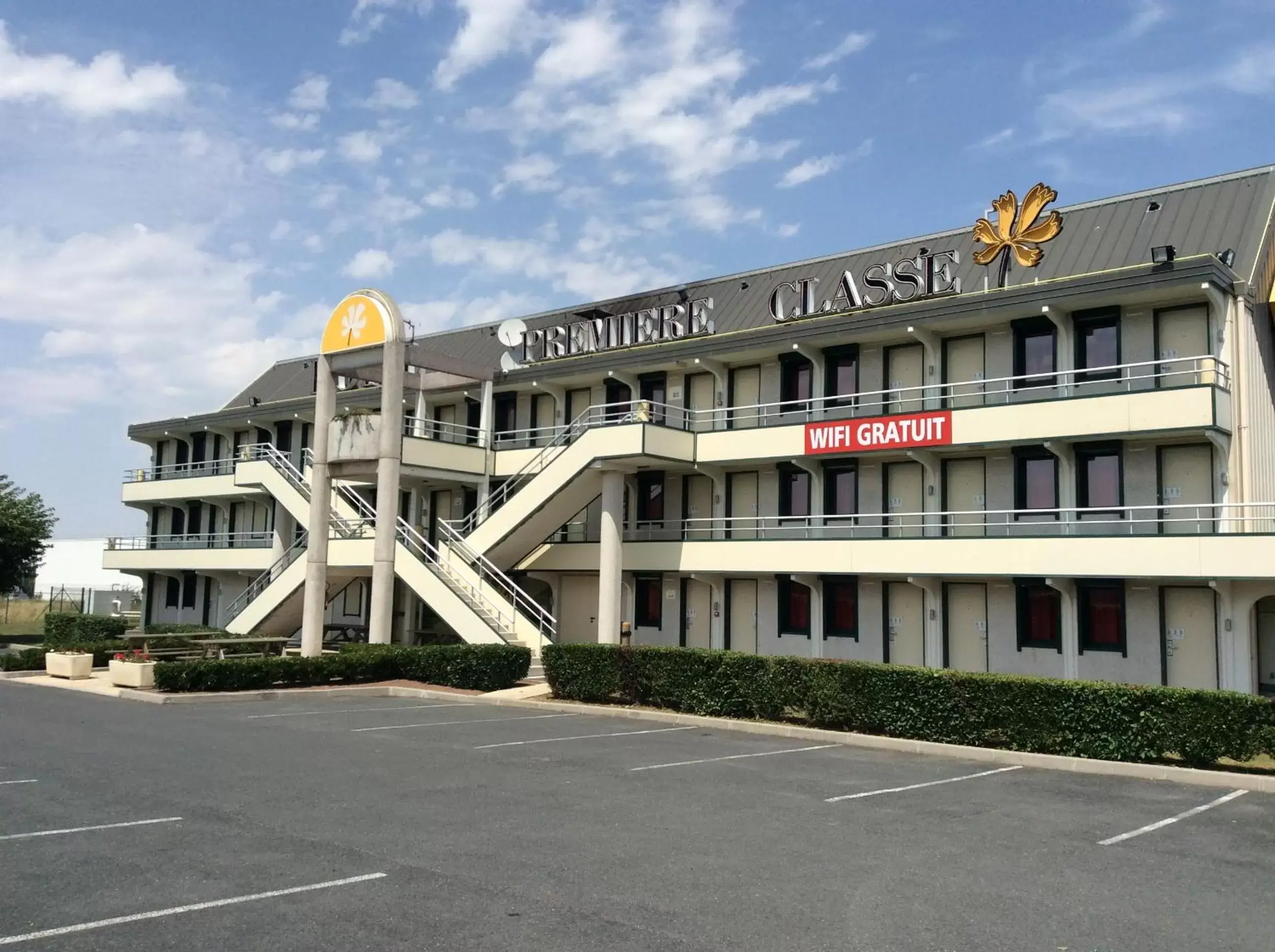 Property Building in Première Classe Chateauroux - Saint Maur