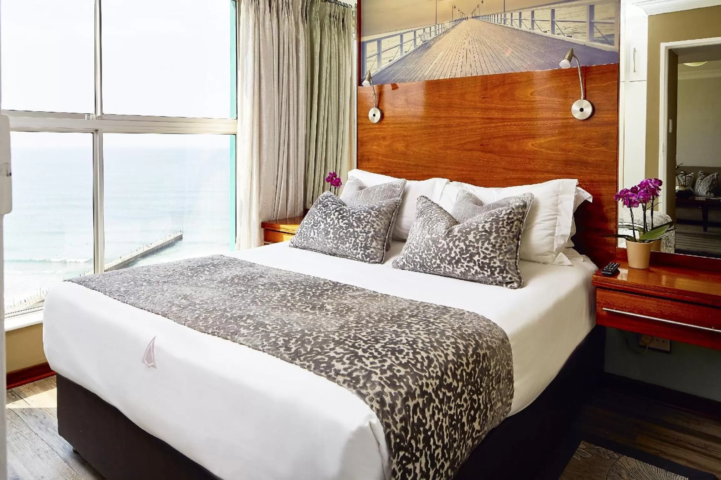 Bed in First Group The Palace All-Suite