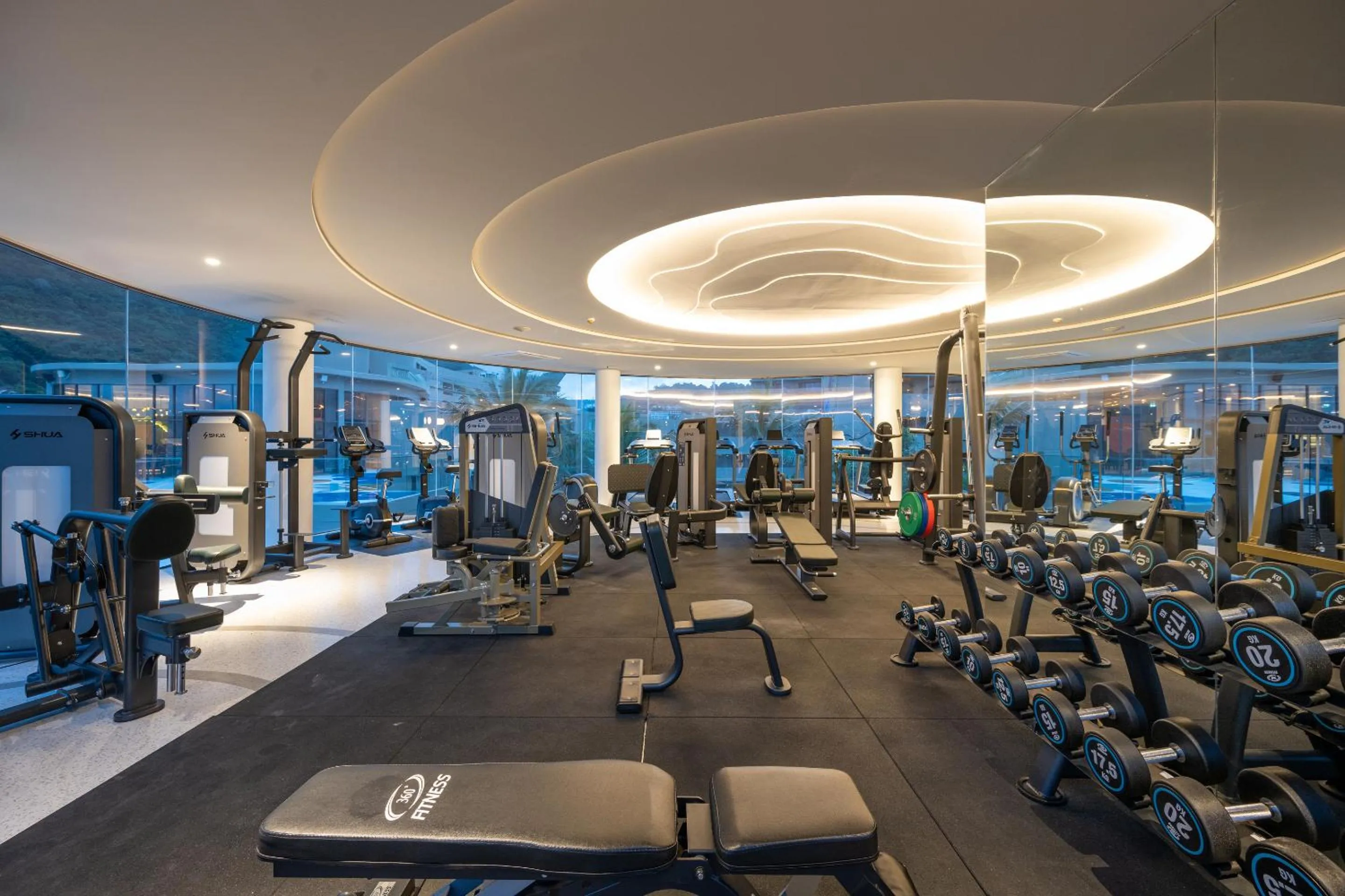 Fitness centre/facilities in Metadee Concept Hotel