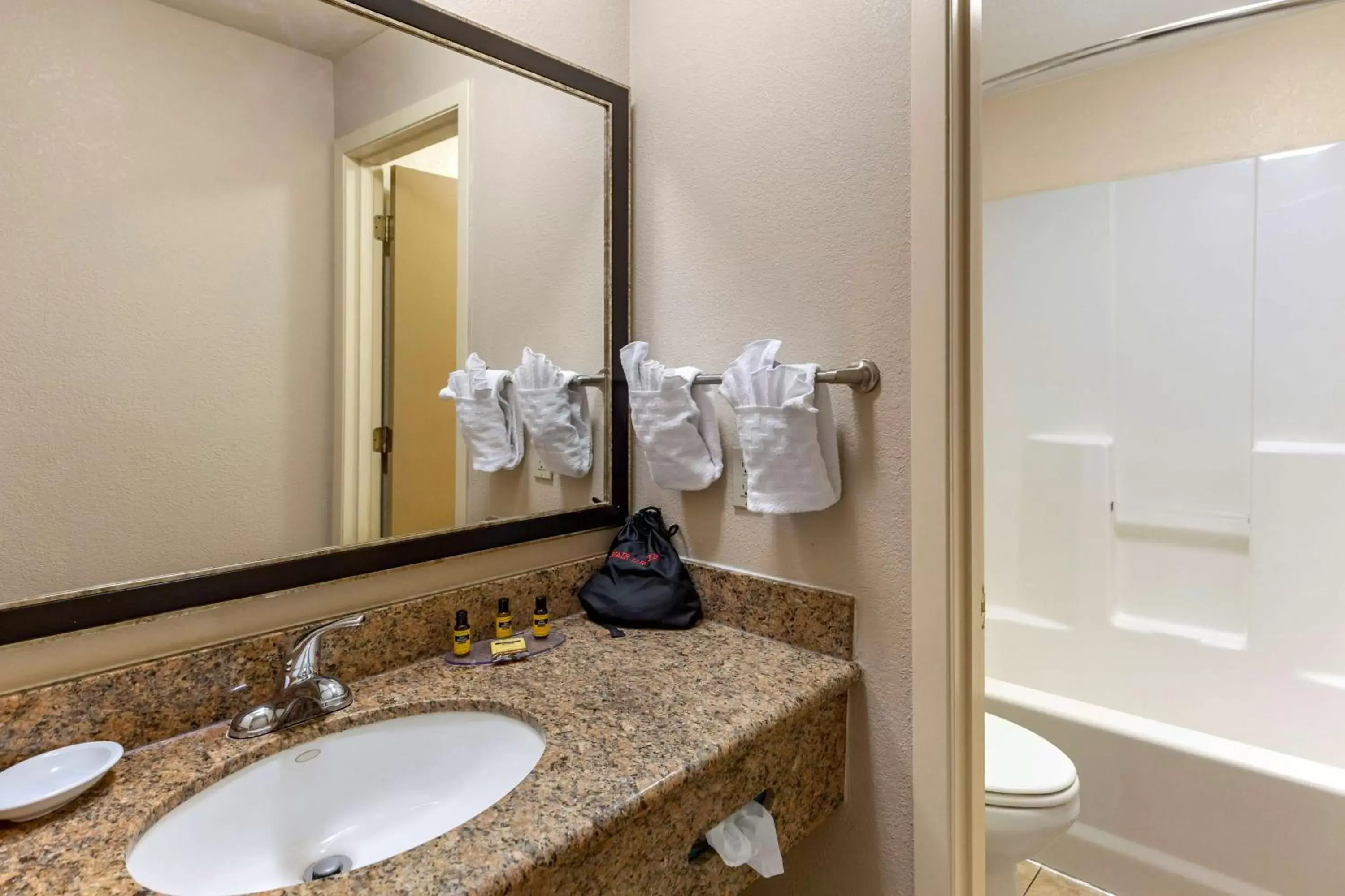 Bedroom, Bathroom in Best Western Plus Las Vegas West