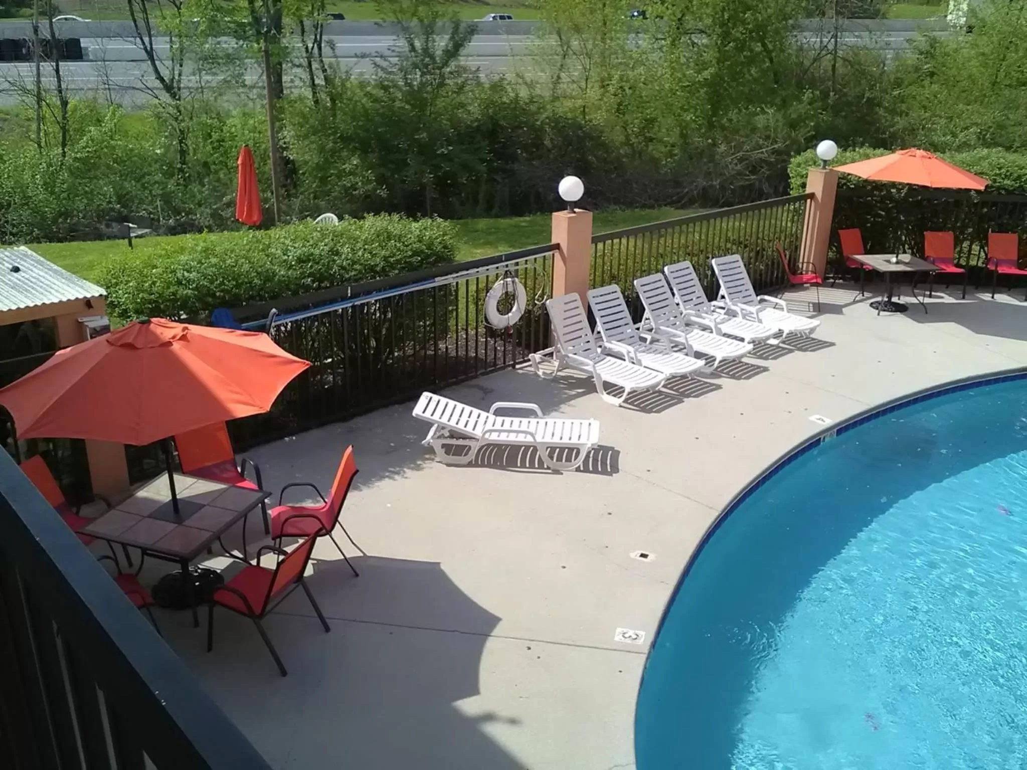 Swimming pool in Super 8 by Wyndham Knoxville West/Farragut