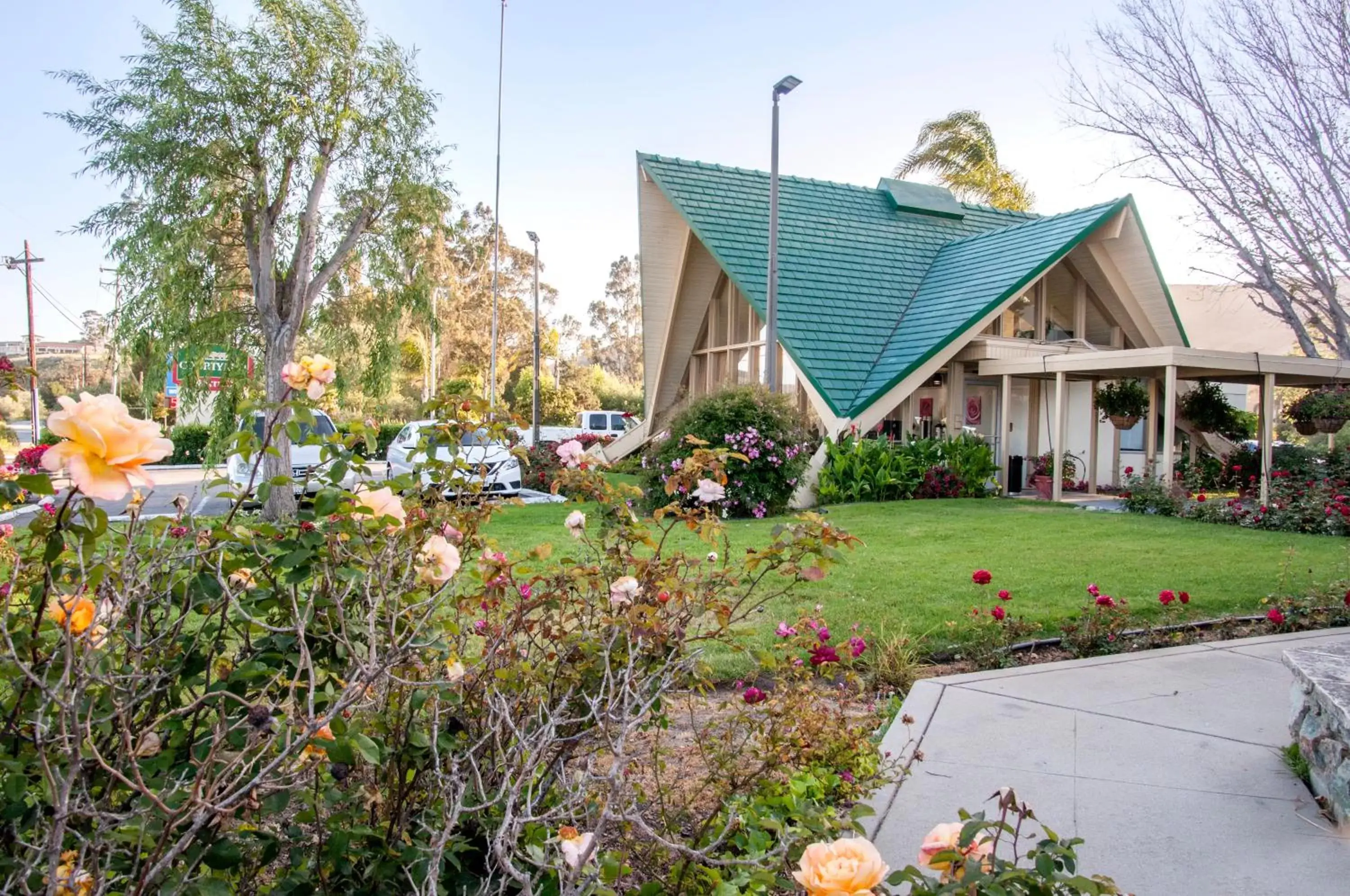 Facade/entrance, Property Building in Hotel Calle Joaquin - San Luis Obispo