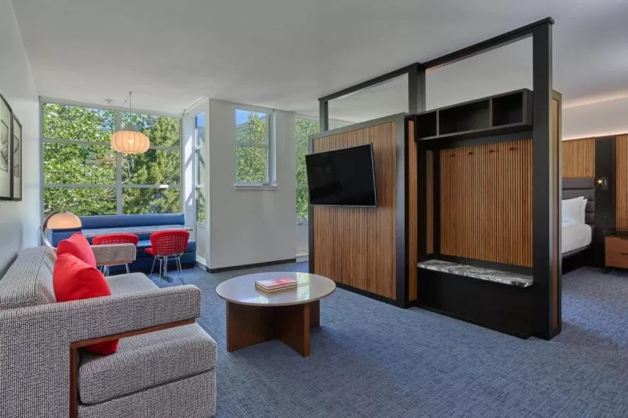 Seating area in Aspen Meadows Resort