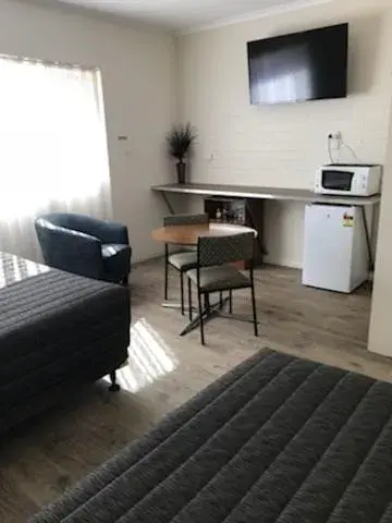 Seating Area in Pampas Motel Port Augusta