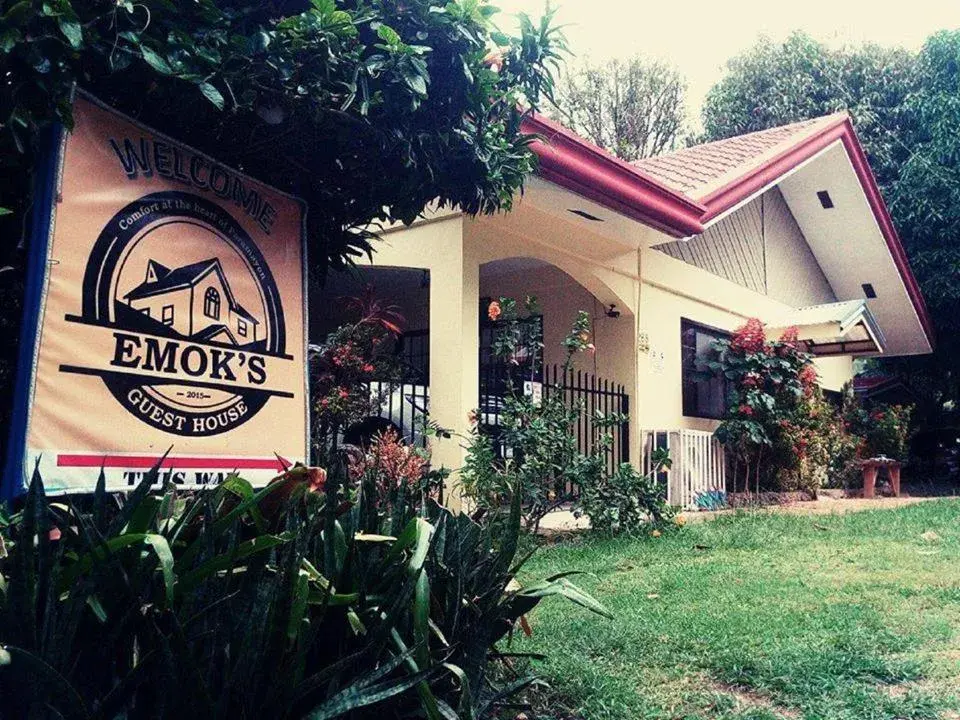 Property Building in Emok's Guest House