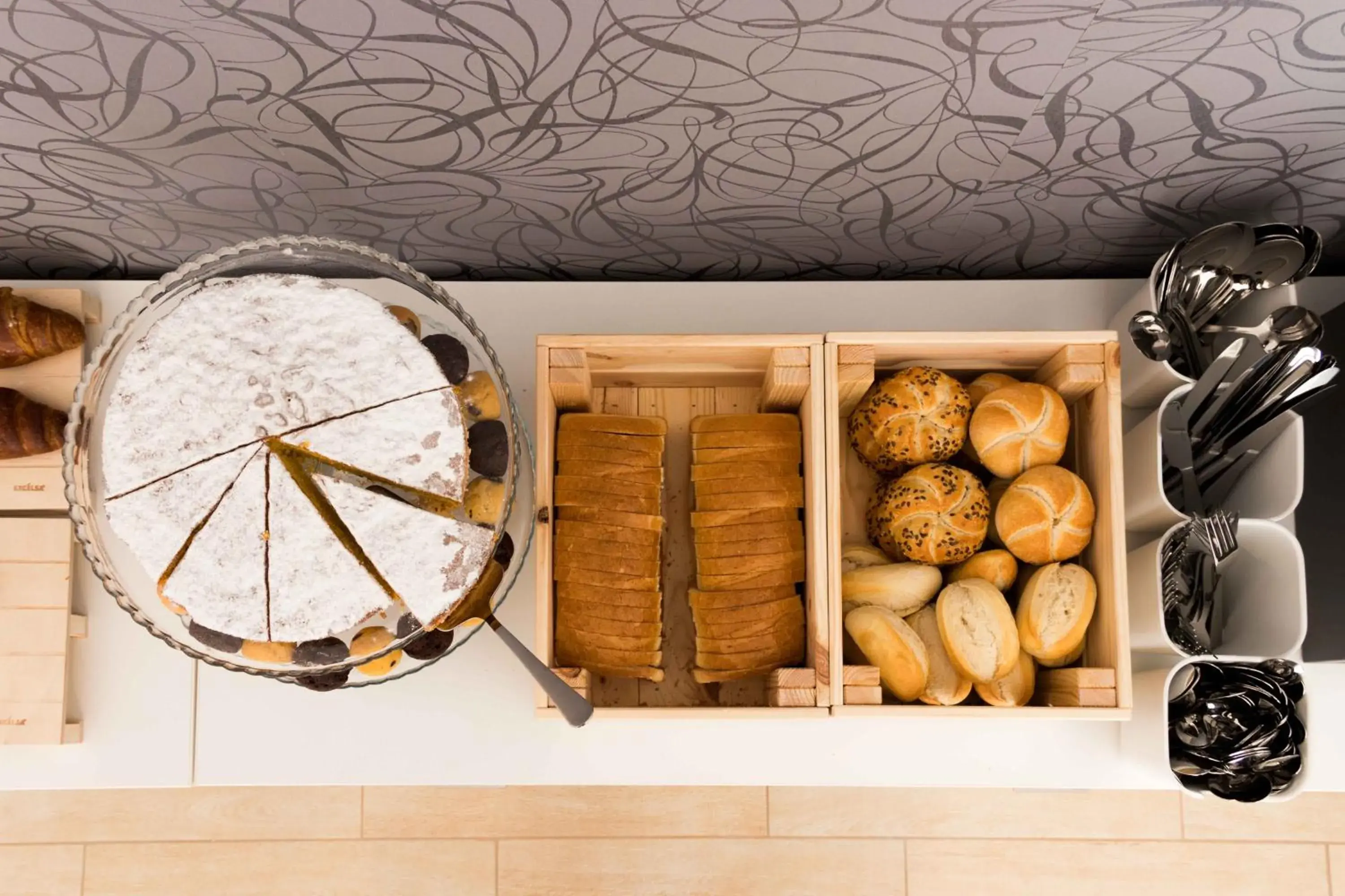 Continental breakfast in Hotel Rossovino Como