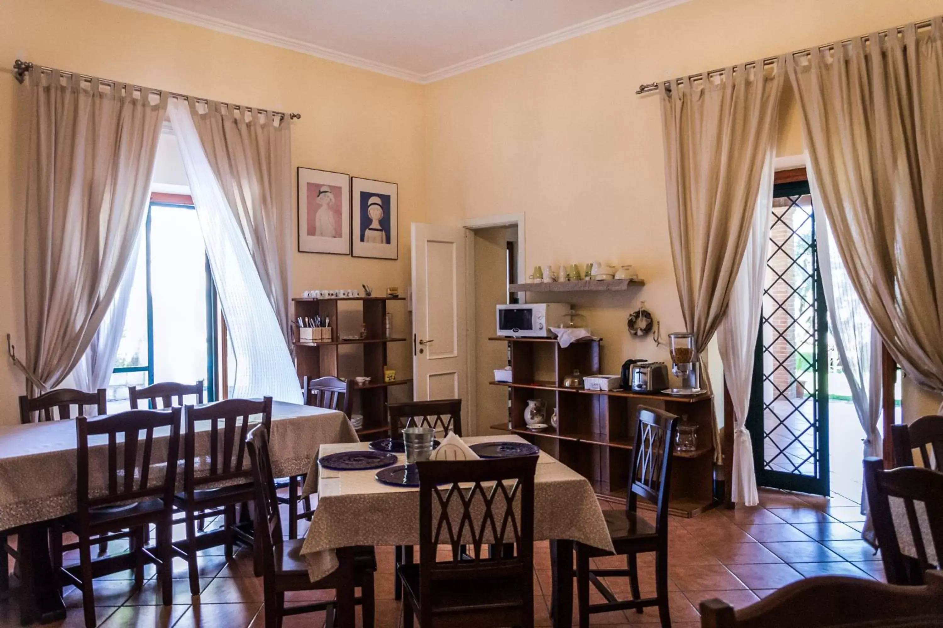 Communal lounge/ TV room, Restaurant/Places to Eat in La Masseria