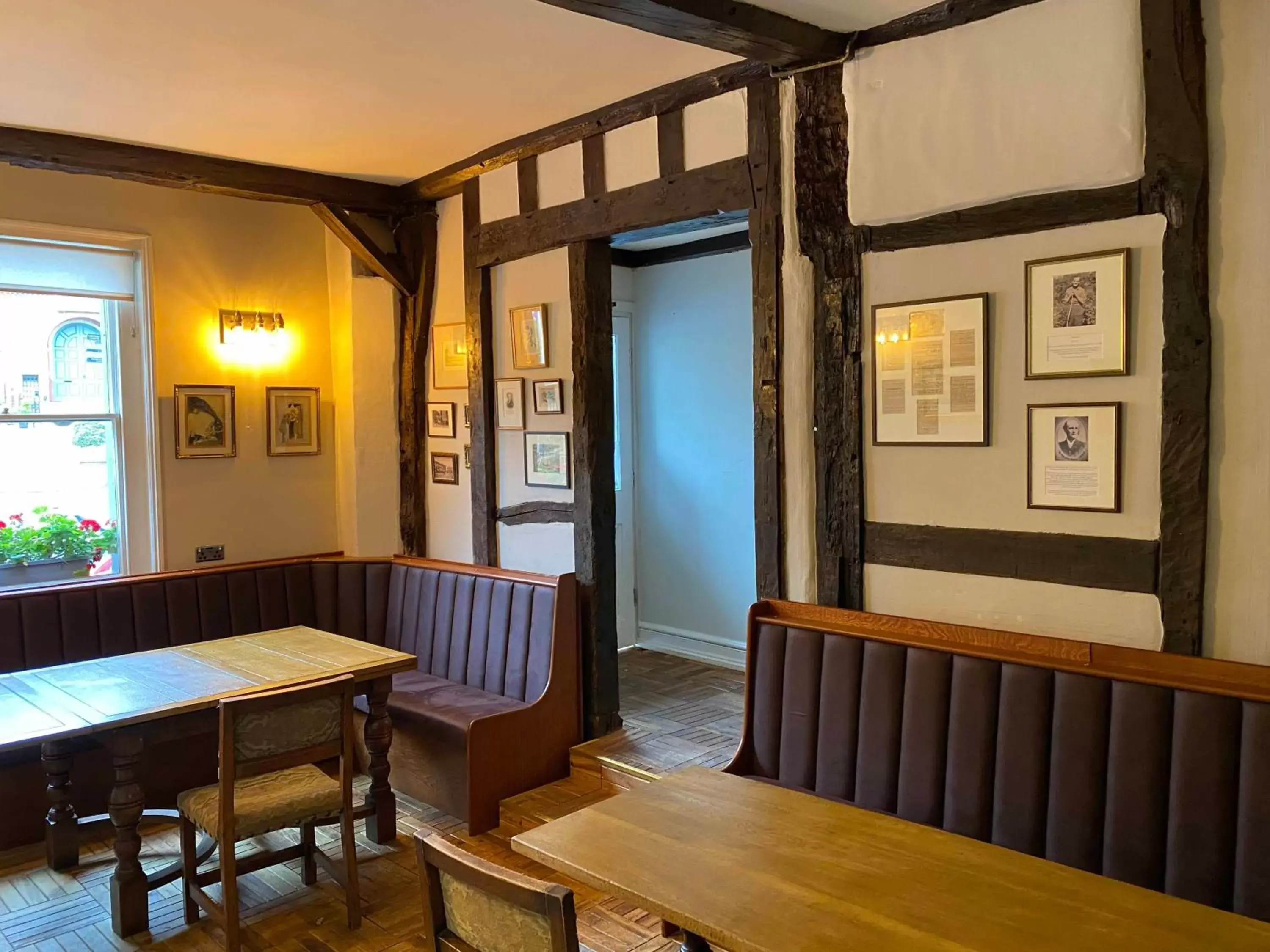 Dining Area in The Bull Inn