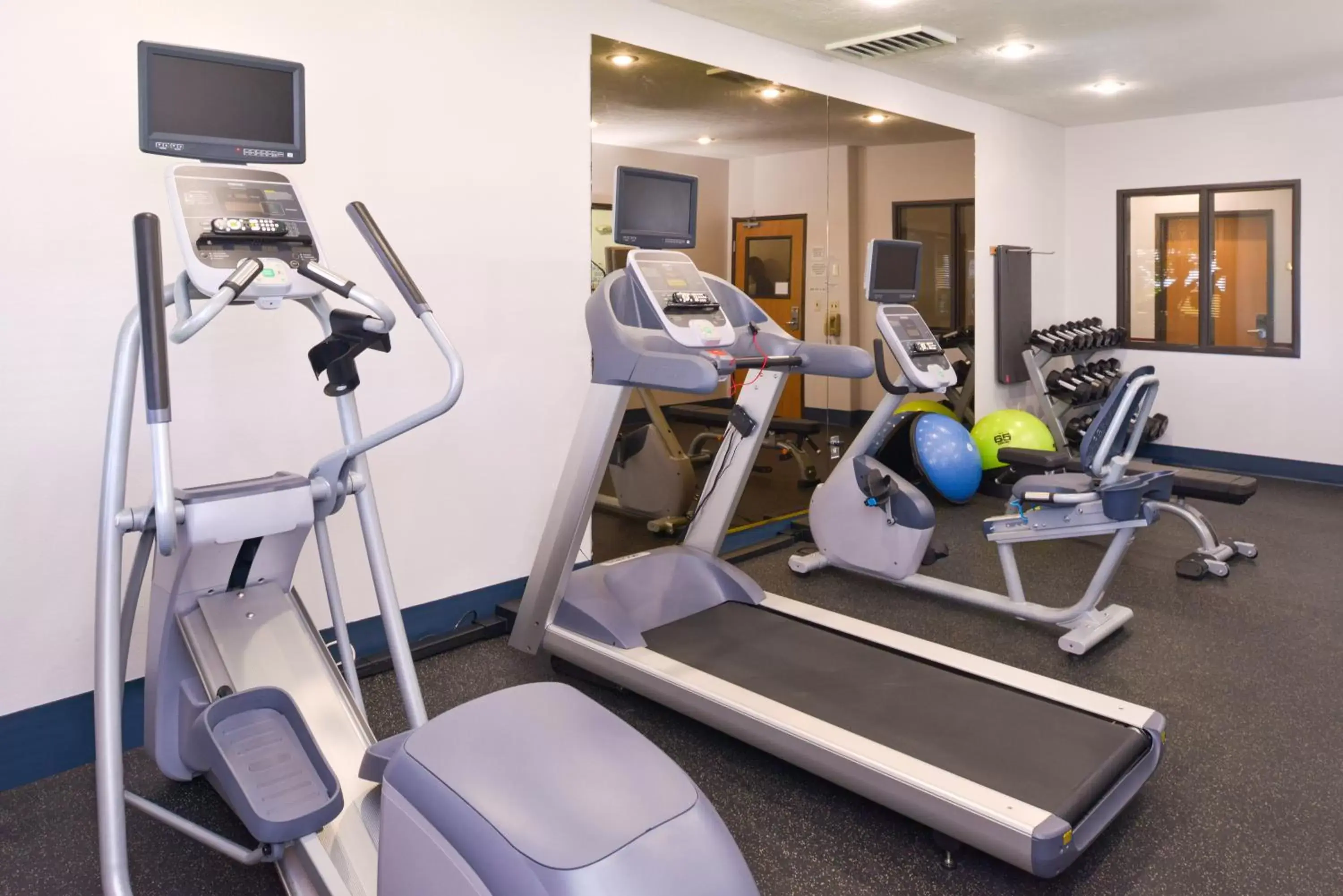 Fitness centre/facilities, Fitness Center/Facilities in Holiday Inn Express Hotel & Suites Alamosa, an IHG Hotel