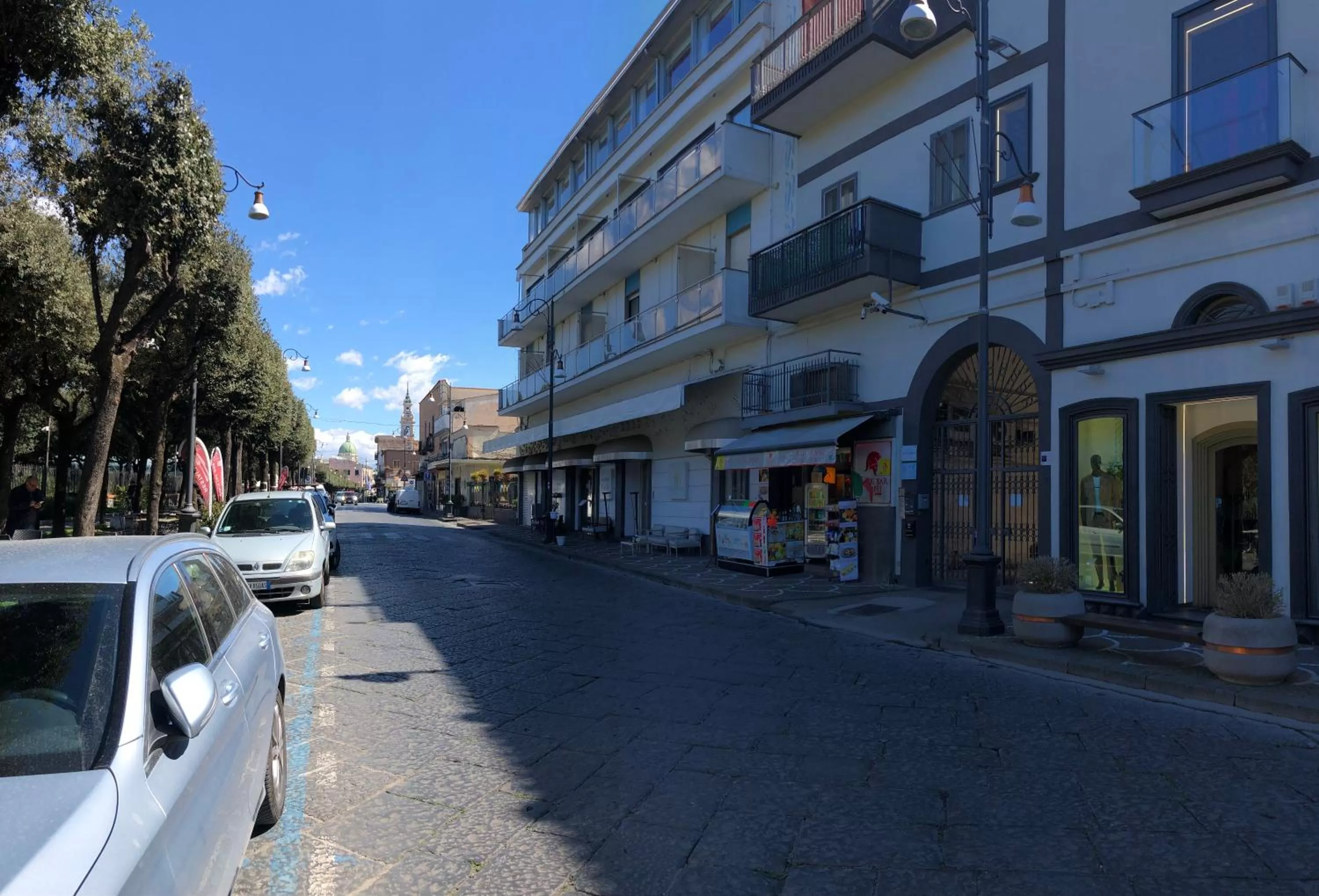 Domus Narciso Gallery