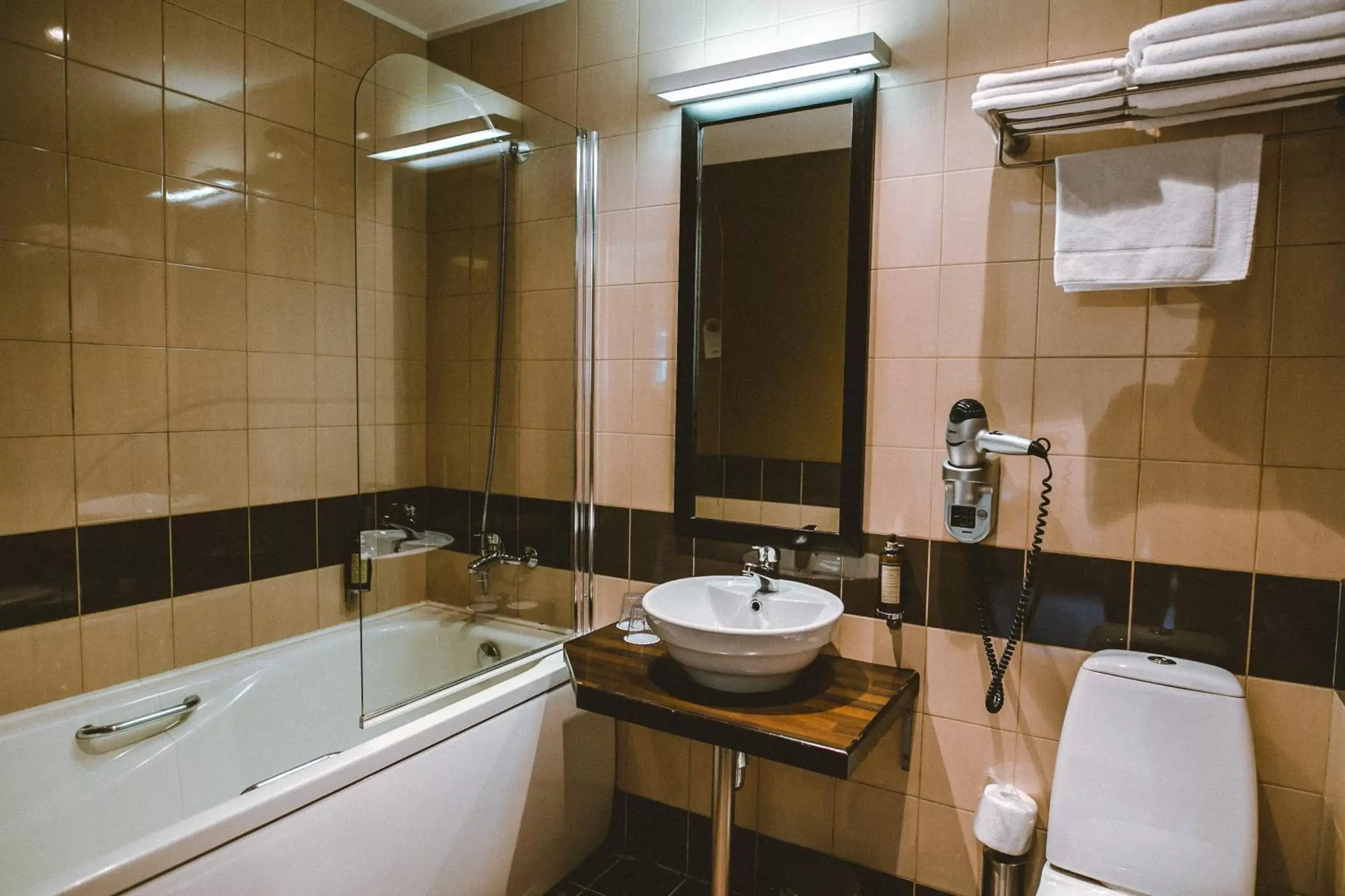 Bathroom in Hanza Hotel
