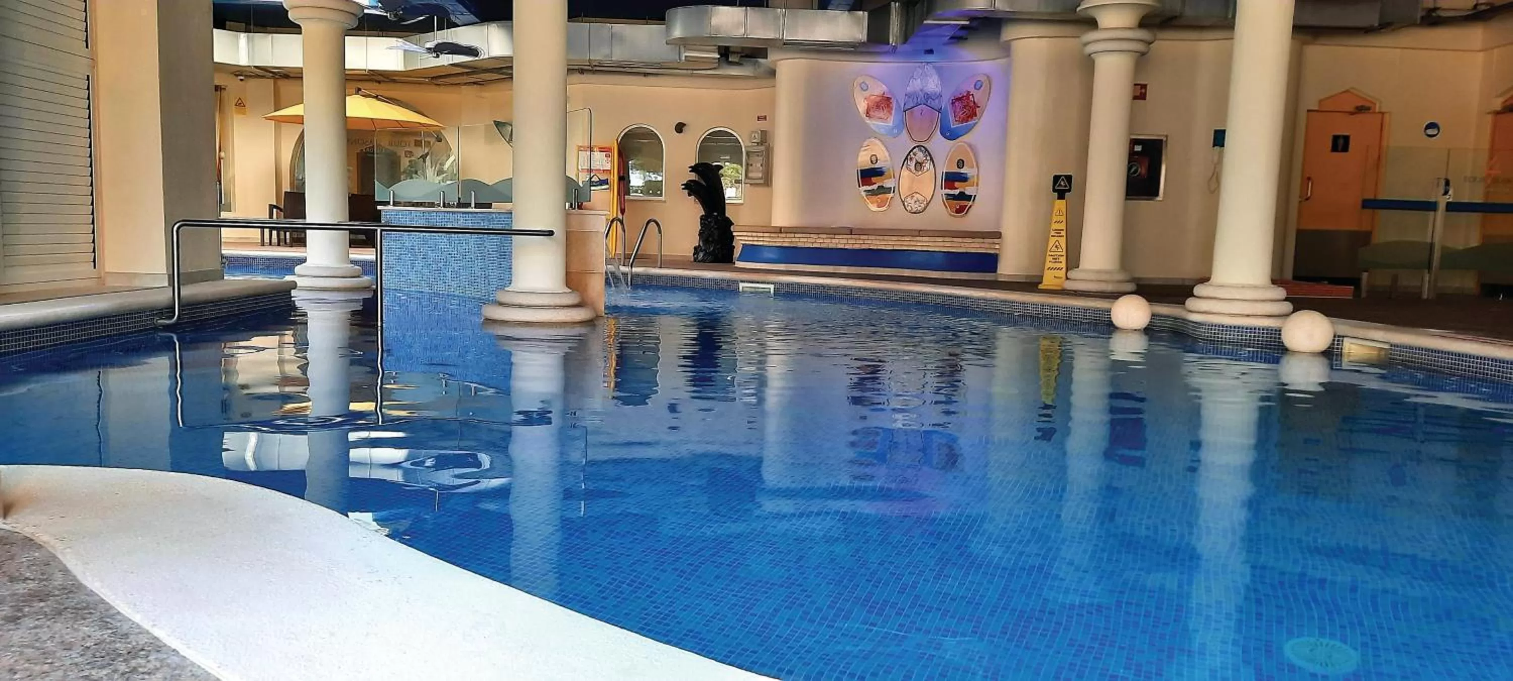 Swimming pool in Four Seasons Vilamoura