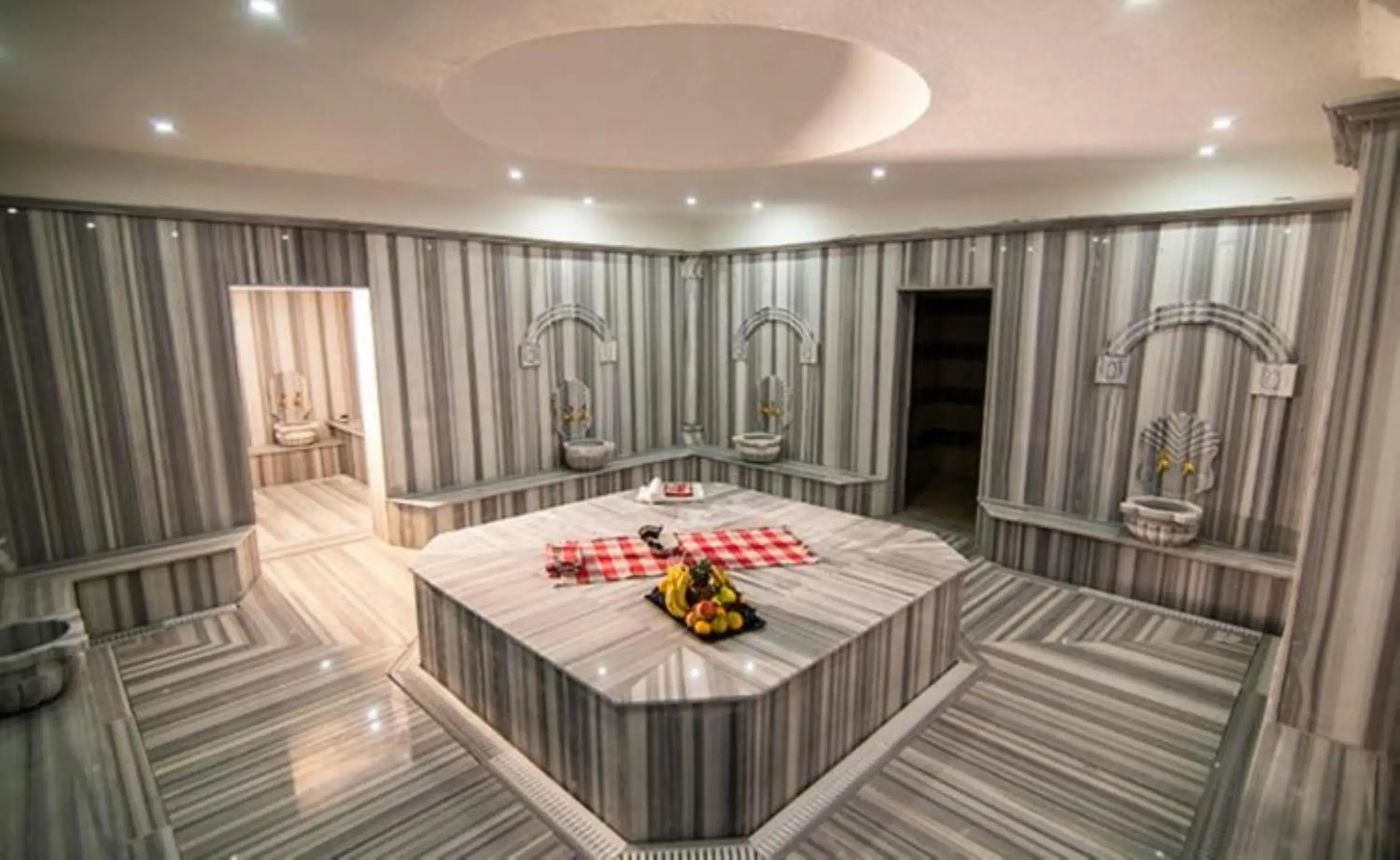 Property building in Grand Hotel & Convention Center Karaman Property building in Grand Hotel & Convention Center Karaman