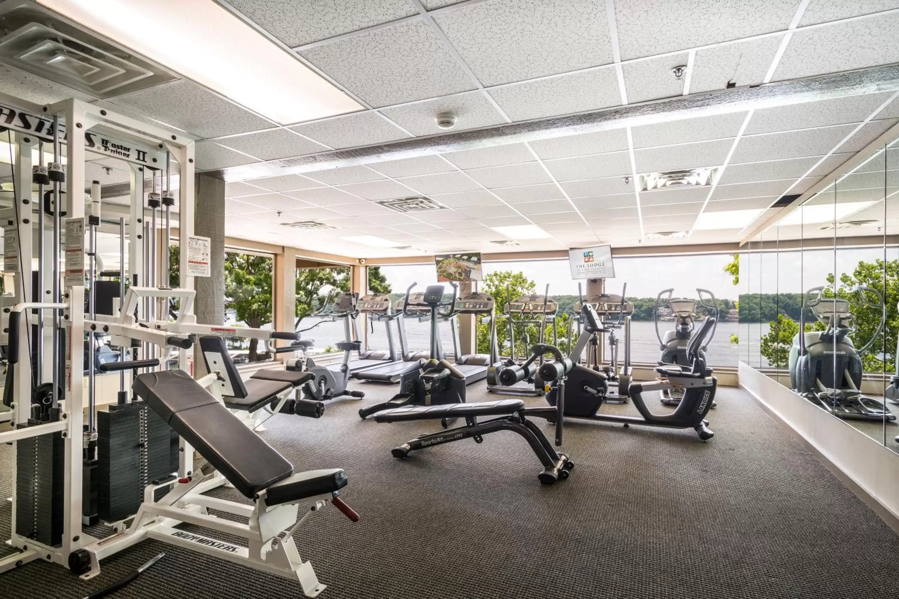 Fitness centre/facilities, Fitness Center/Facilities in Lodge of Four Seasons Golf Resort, Marina & Spa