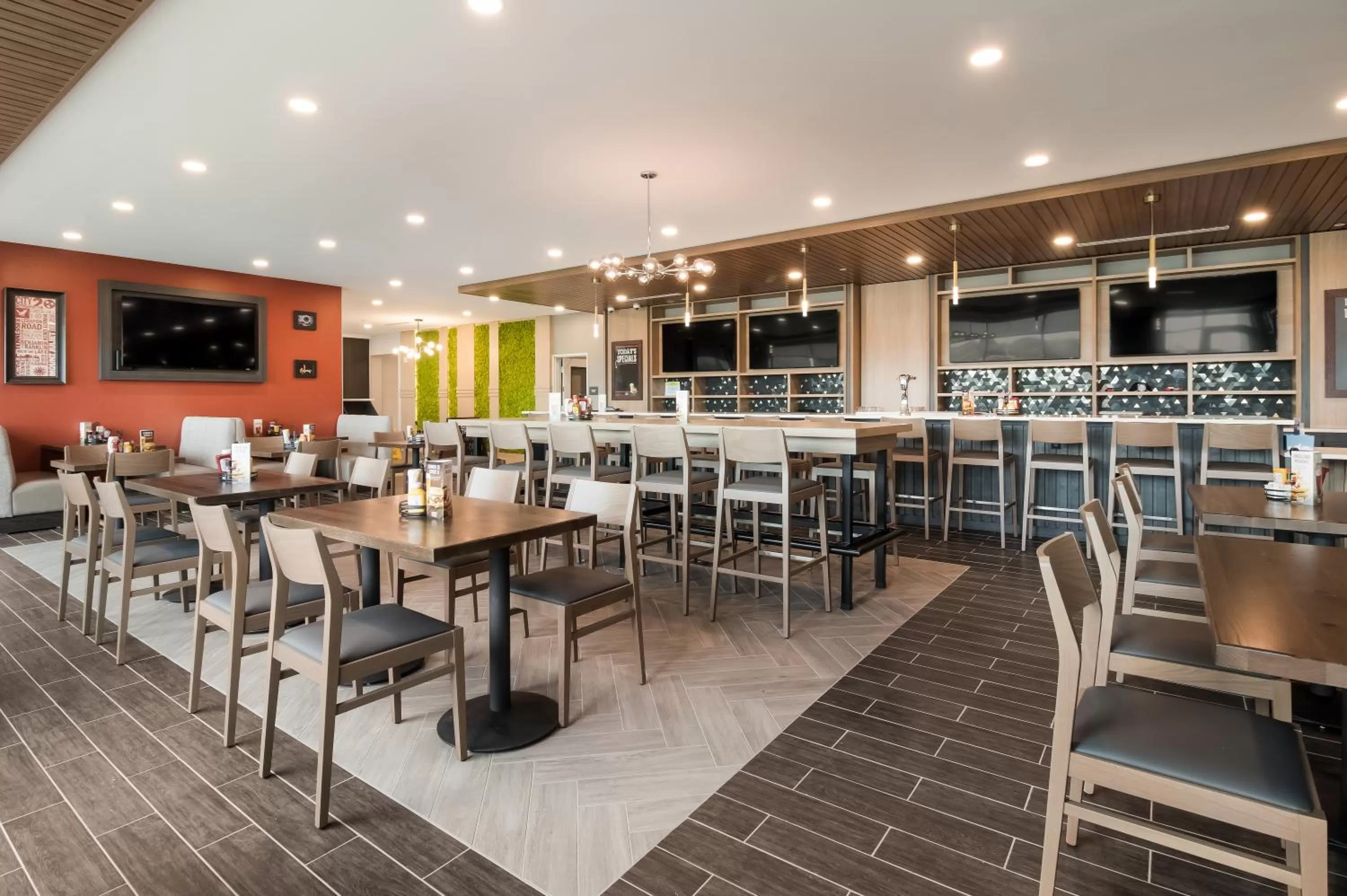 Restaurant/places to eat in Holiday Inn & Suites - Mt Juliet Nashville Area by IHG