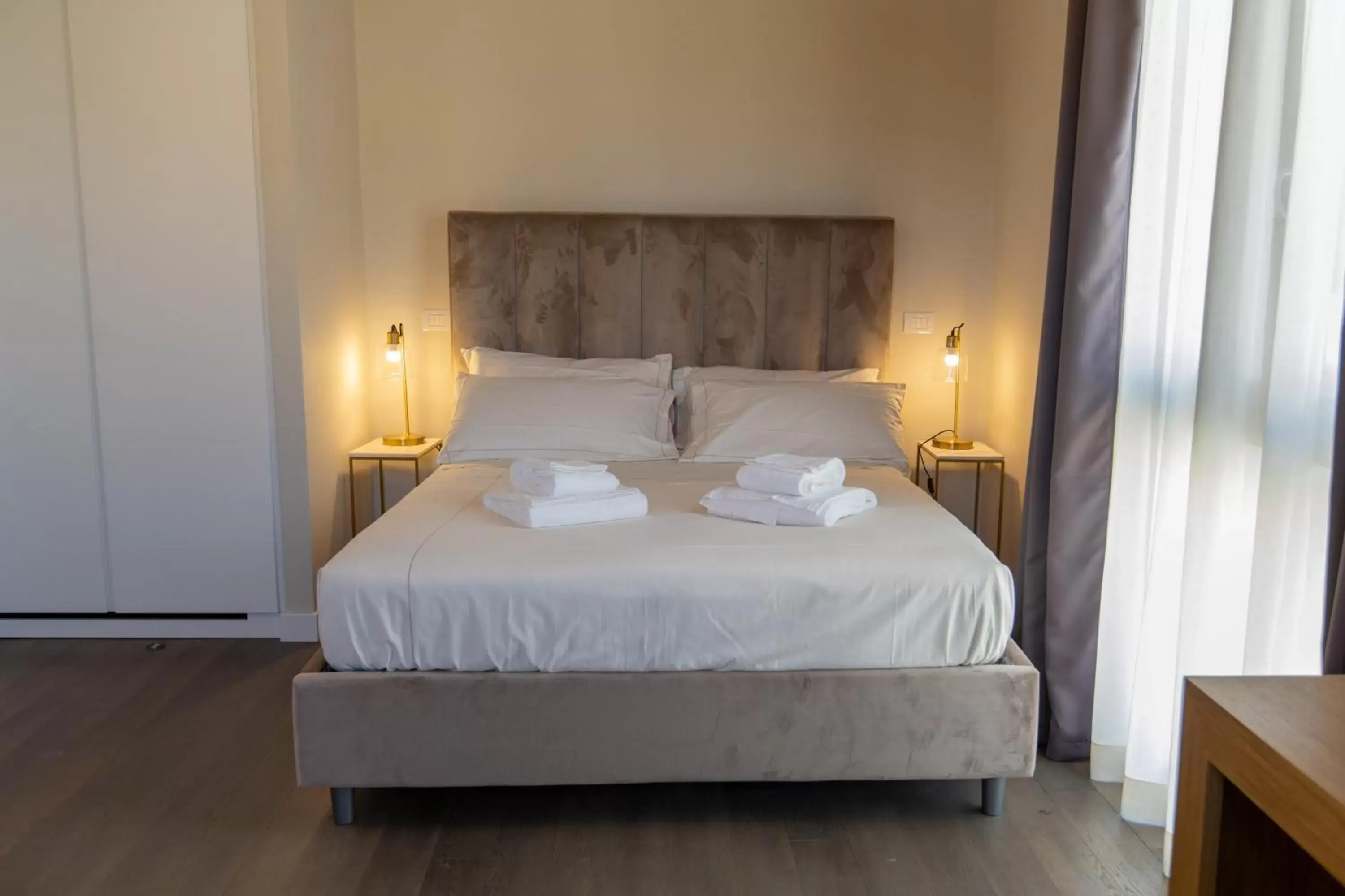 Bed in Bastione Spasimo Boutique Hotel