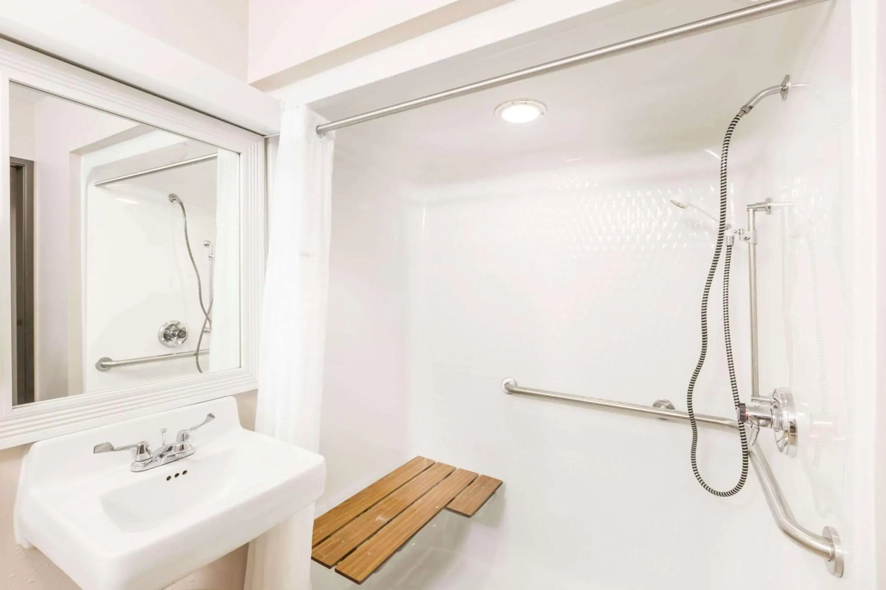 Bathroom in Baymont by Wyndham LeMars Bathroom in Baymont by Wyndham LeMars