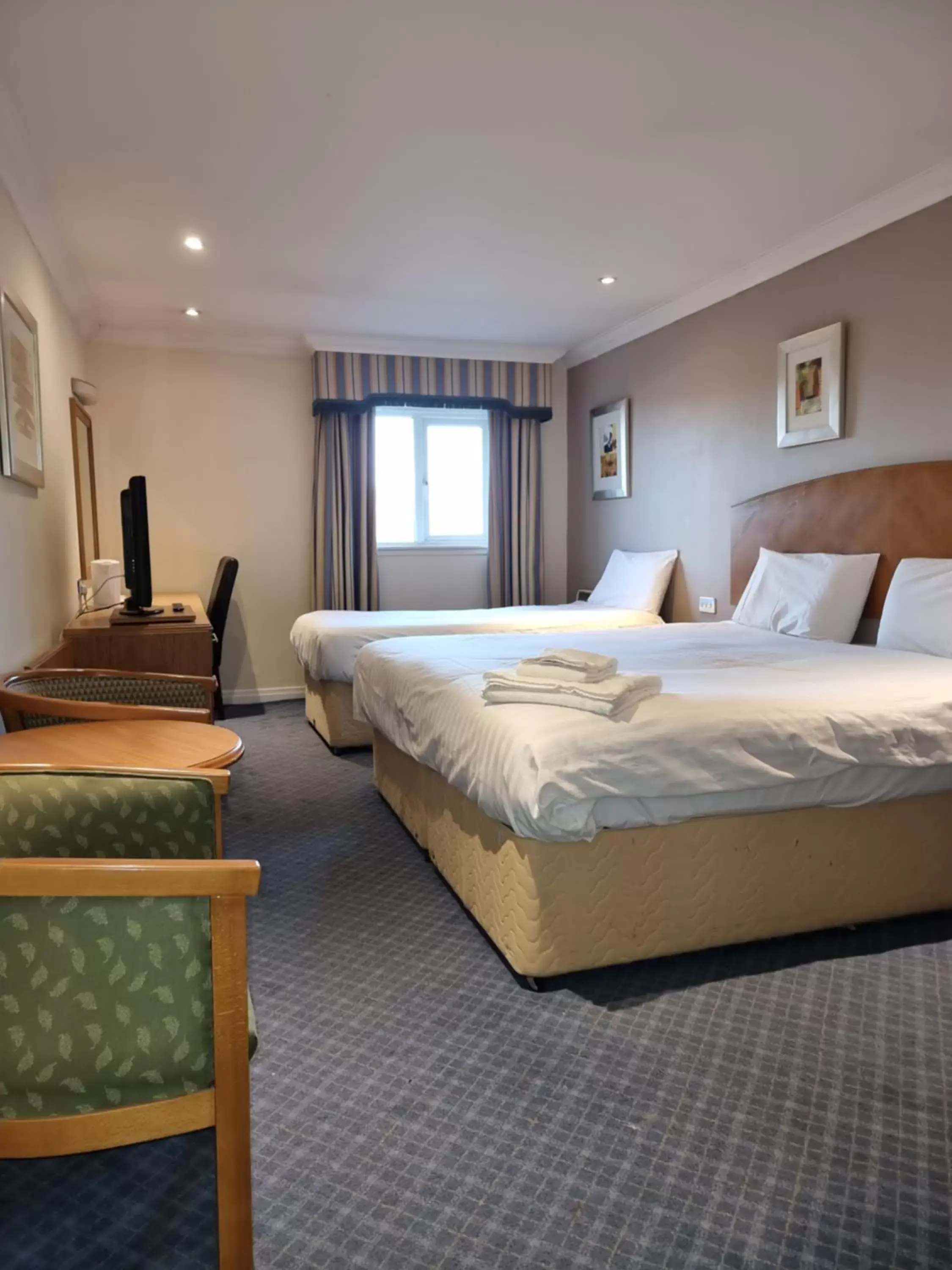 Photo of the whole room, Bed in Kegworth Hotel & Conference Centre