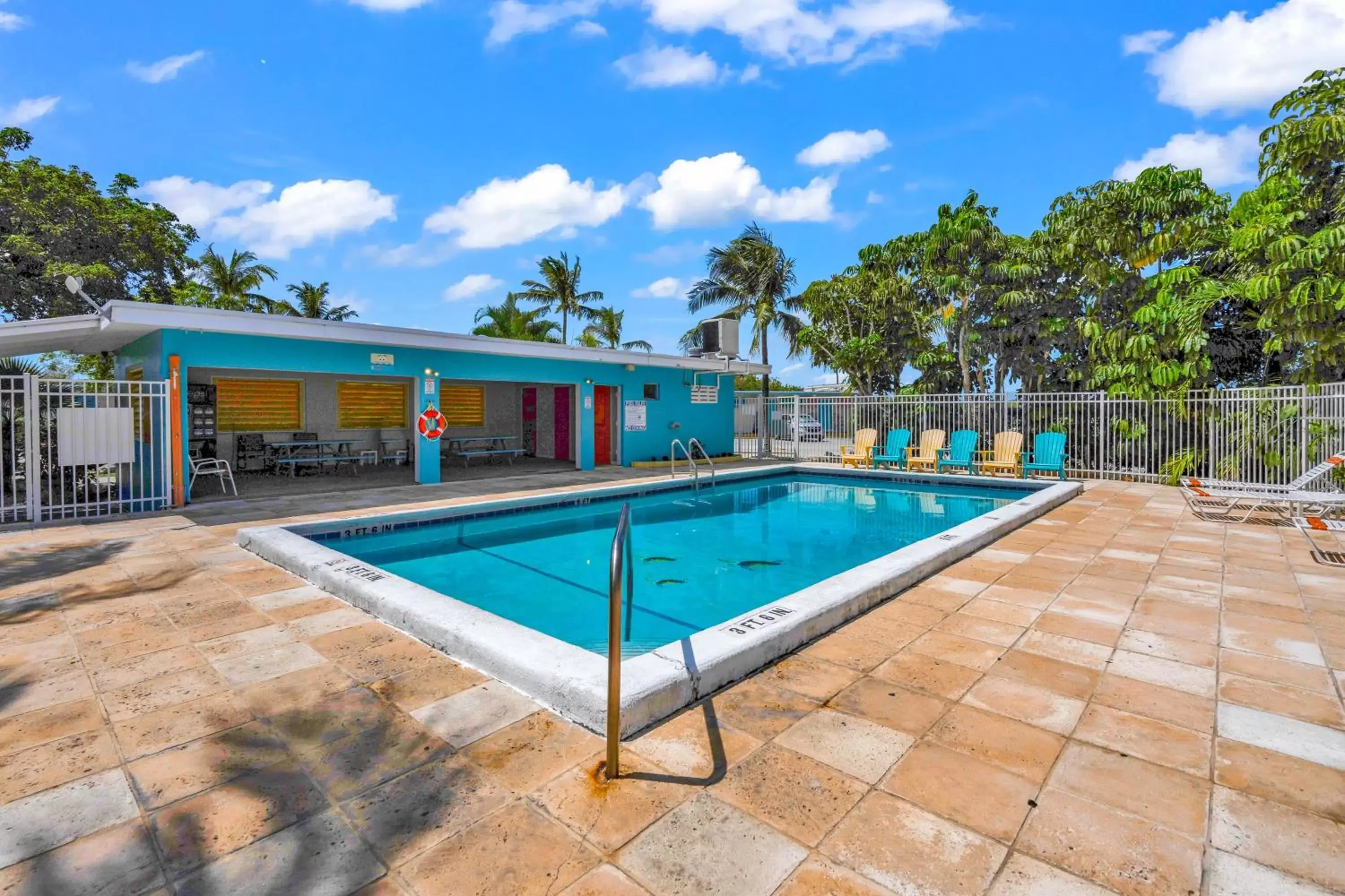 Swimming Pool in Coconut Cay Resort