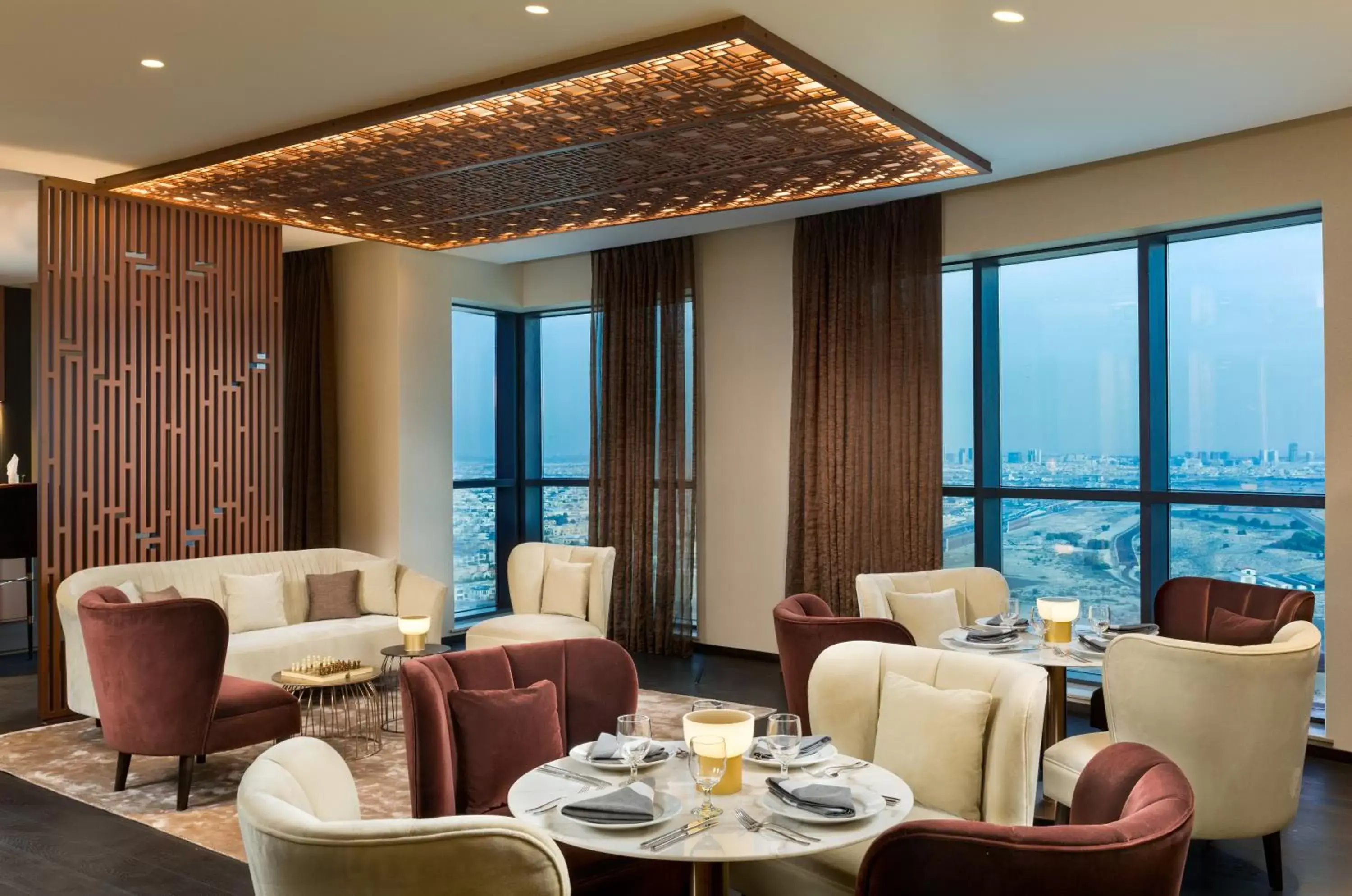 Restaurant/places to eat in Millennium Place Barsha Heights Hotel Apartments