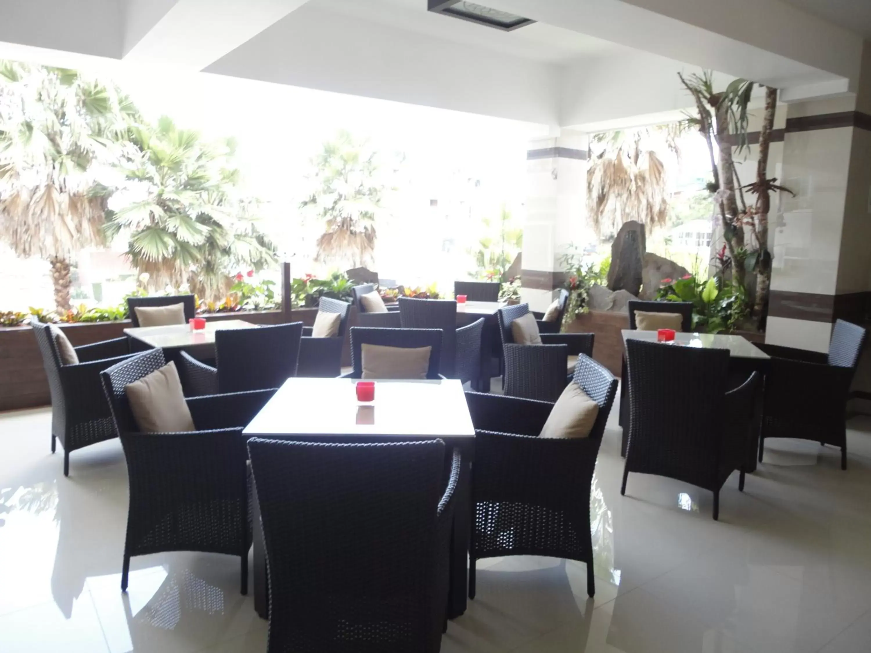 Restaurant/Places to Eat in Villa Las Margaritas Caxa