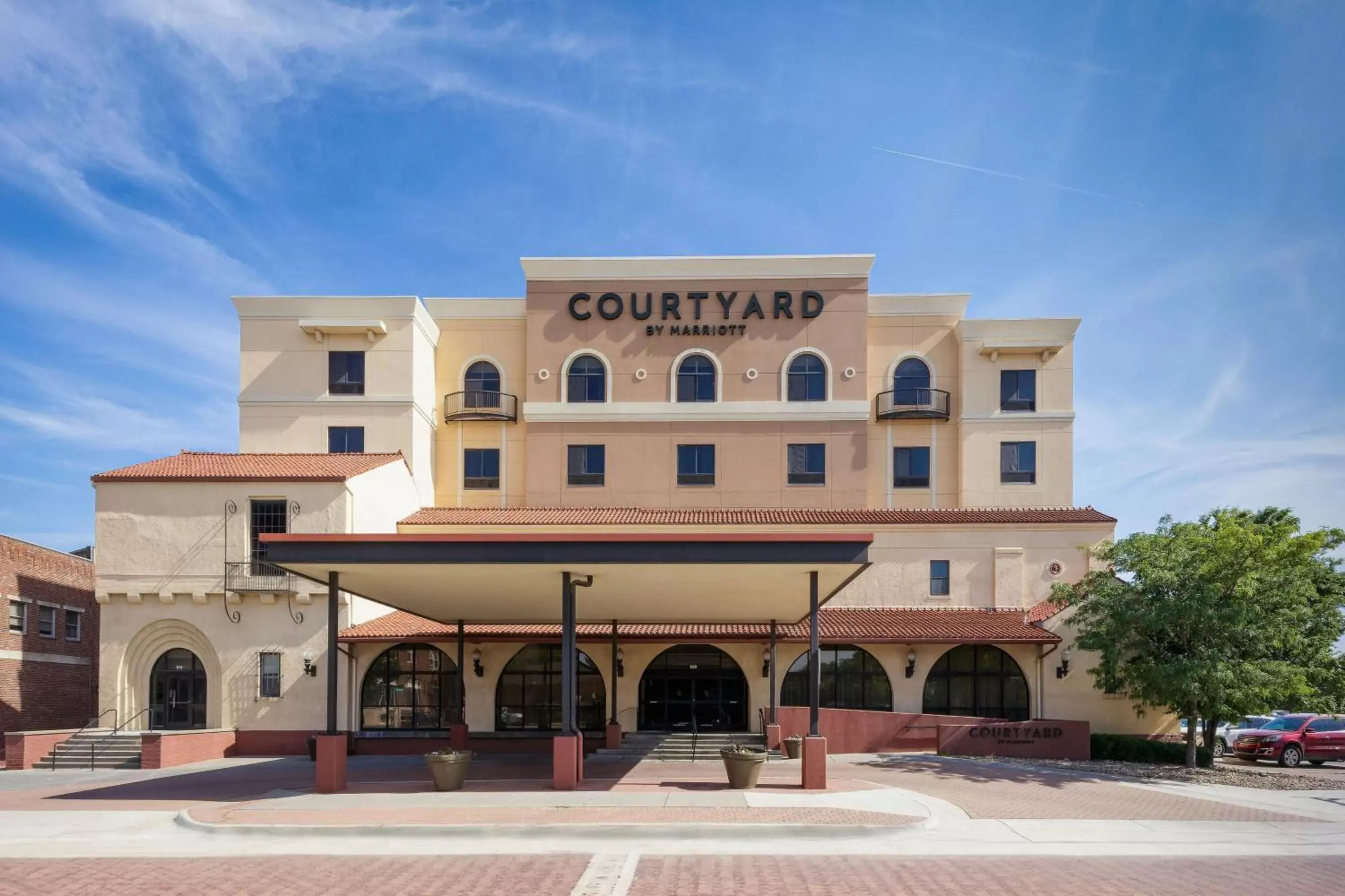 Property Building in Courtyard by Marriott Wichita at Old Town