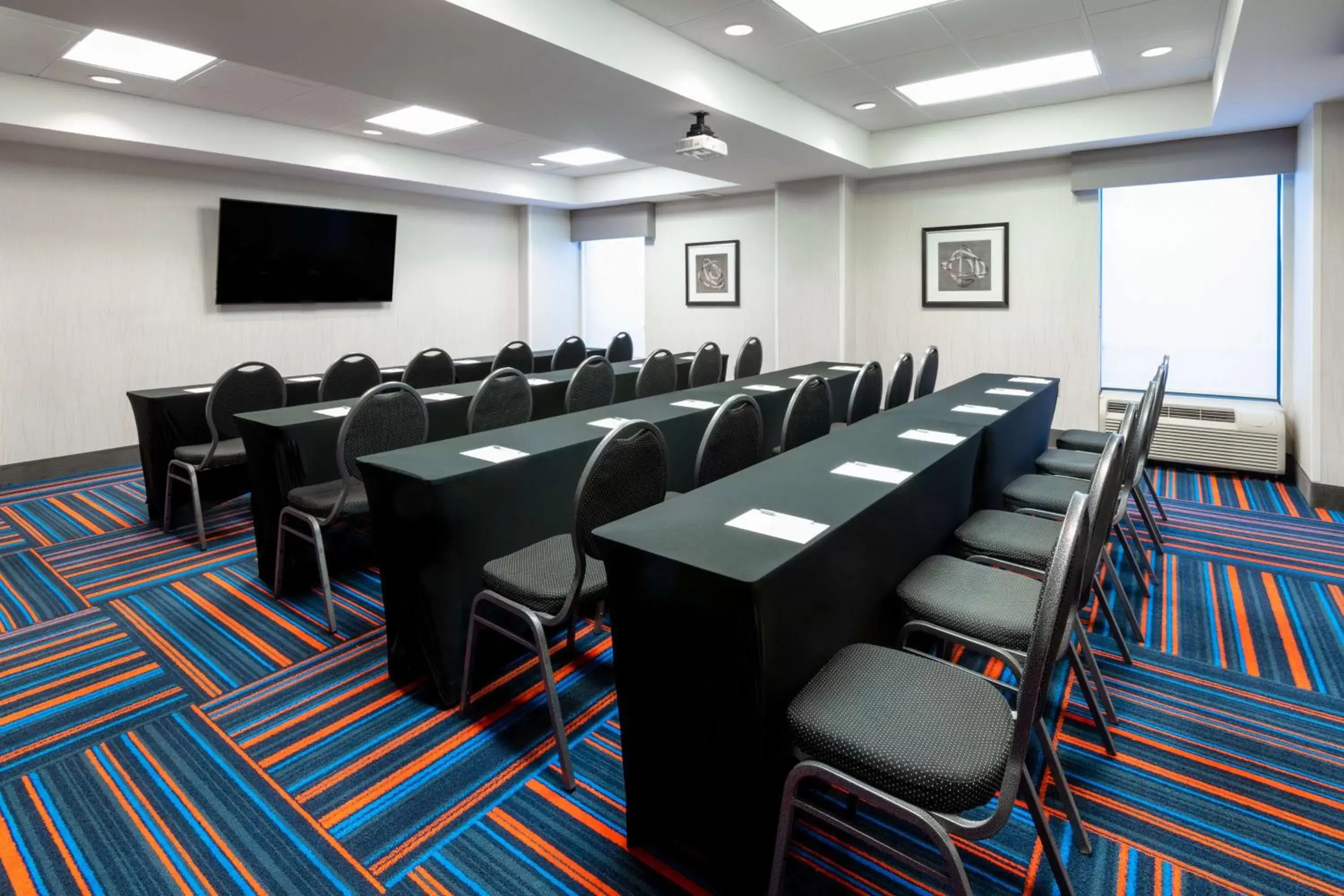 Meeting/conference room in Hampton Inn Denver-International Airport