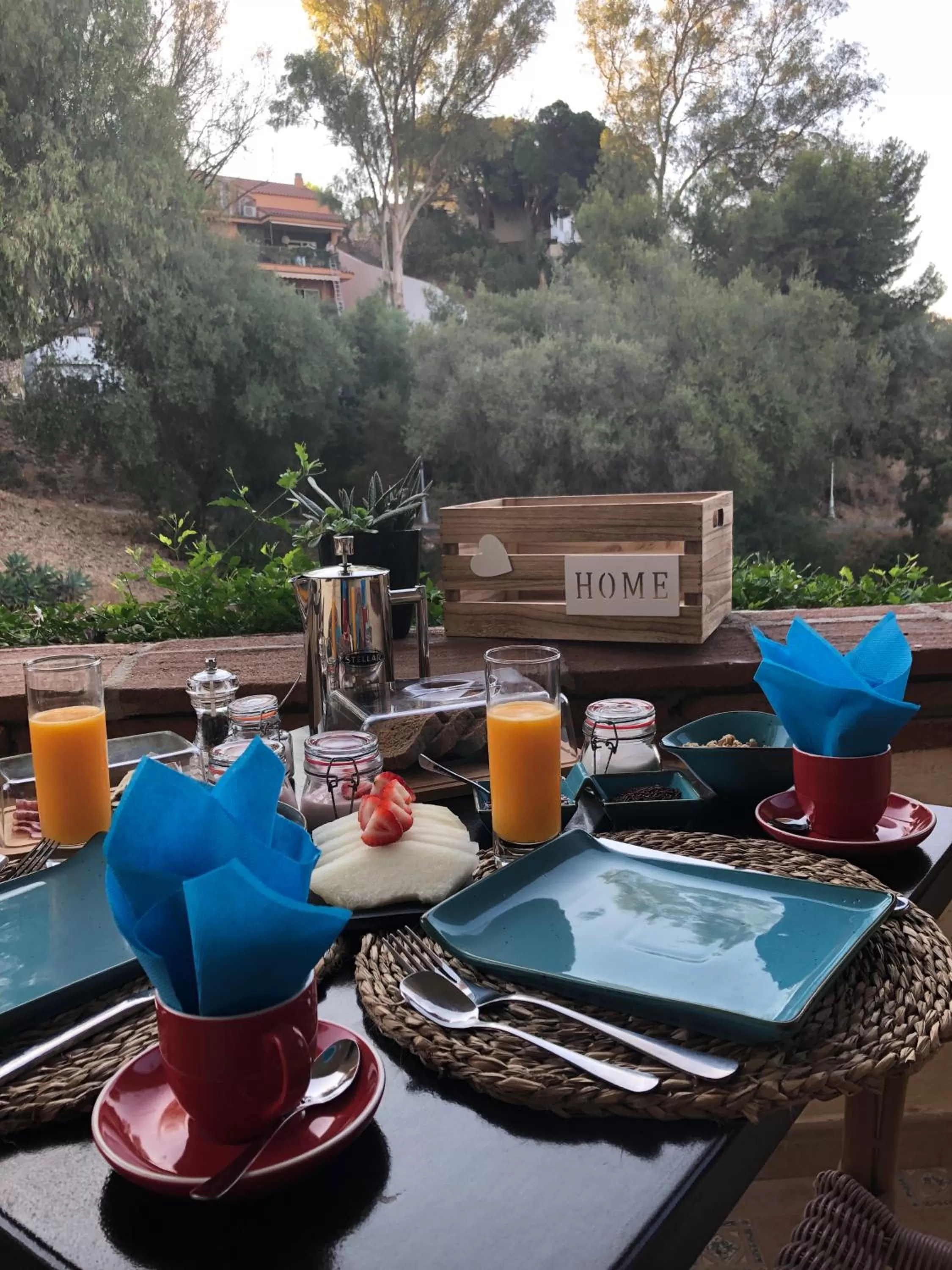 Breakfast in Maravilloso Guesthouse