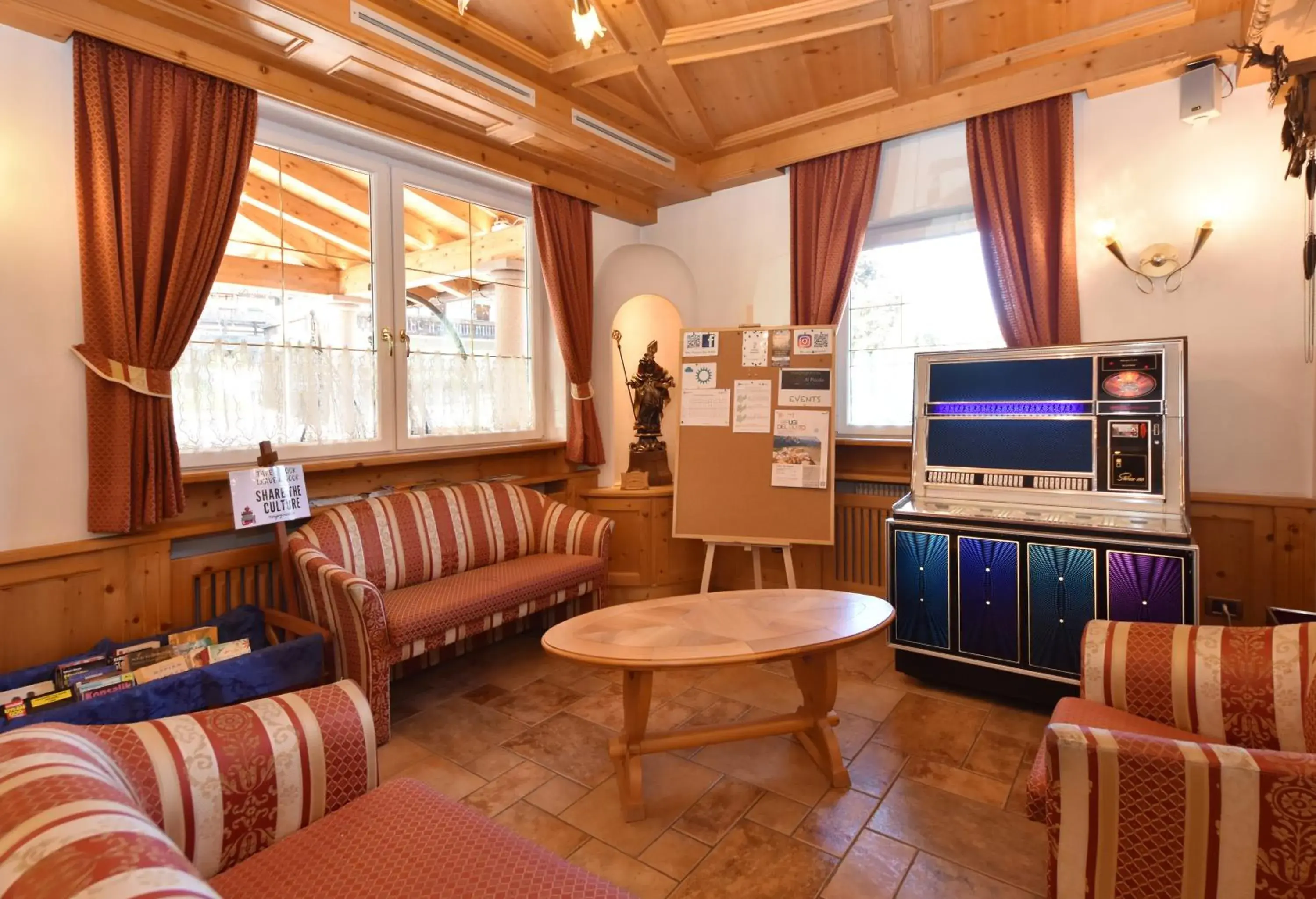 Seating Area in Al Piccolo Hotel